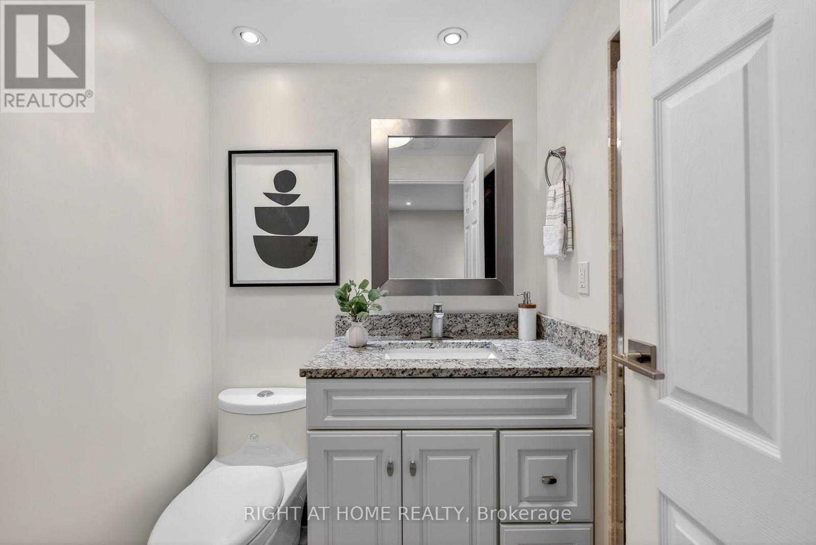 30 Ptarmigan Crescent, Toronto, Ontario  M3A 1W3 - Photo 22 - C12804534