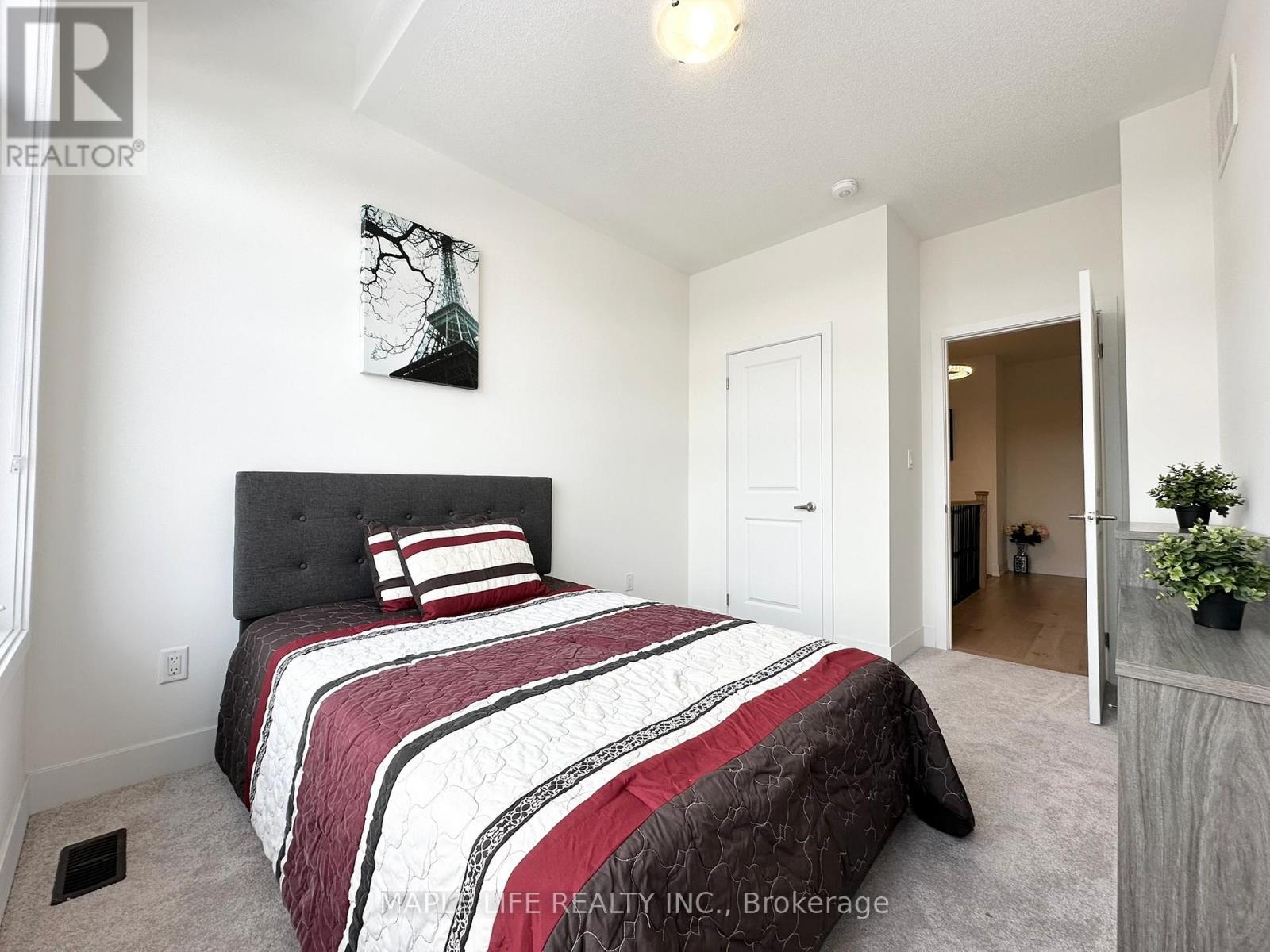 124 Hilts Drive, Richmond Hill, Ontario  L4S 0J2 - Photo 18 - N12804528