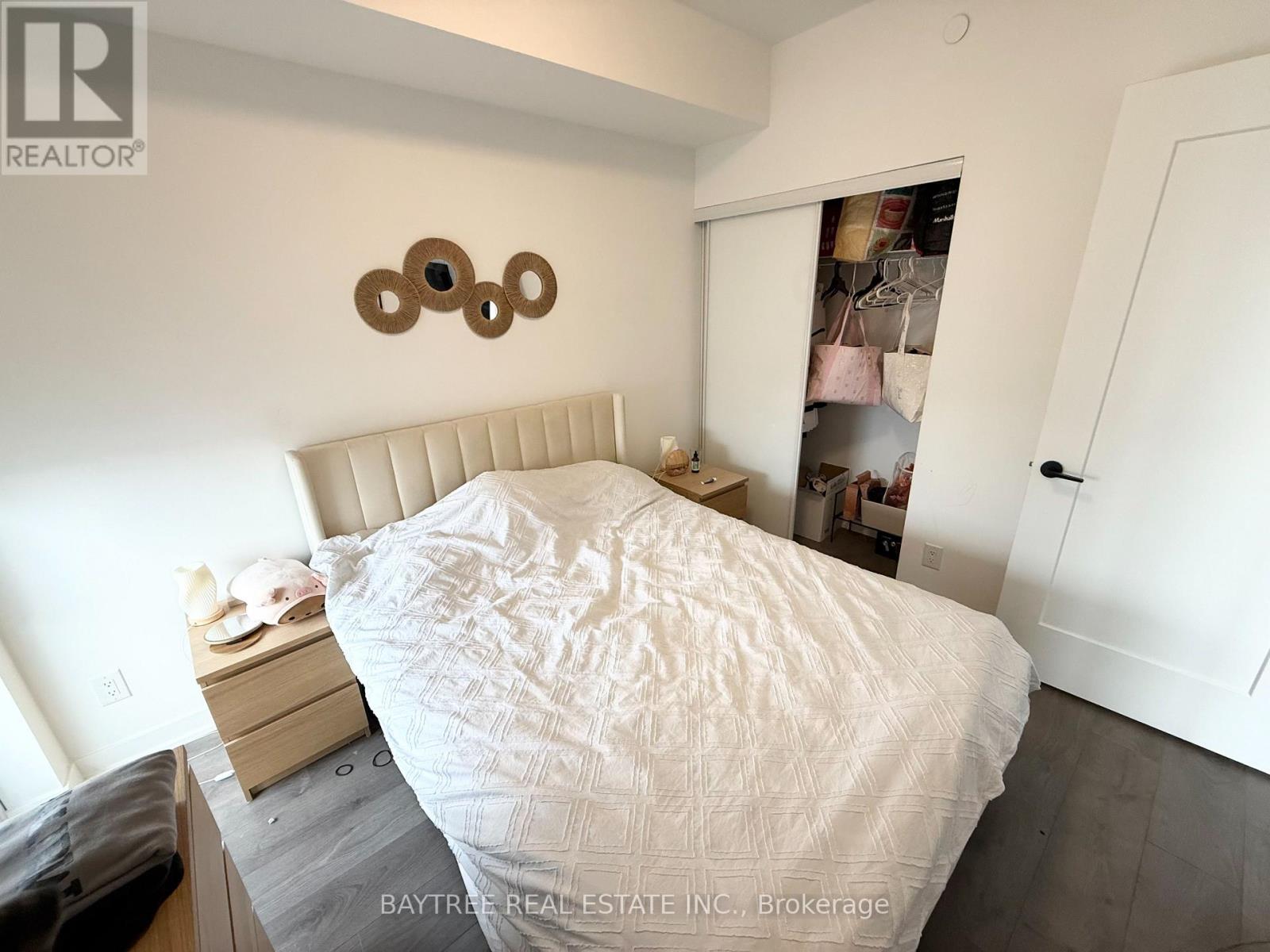 1910 - 5 Defries Street, Toronto, Ontario  M5A 3R4 - Photo 17 - C12789548