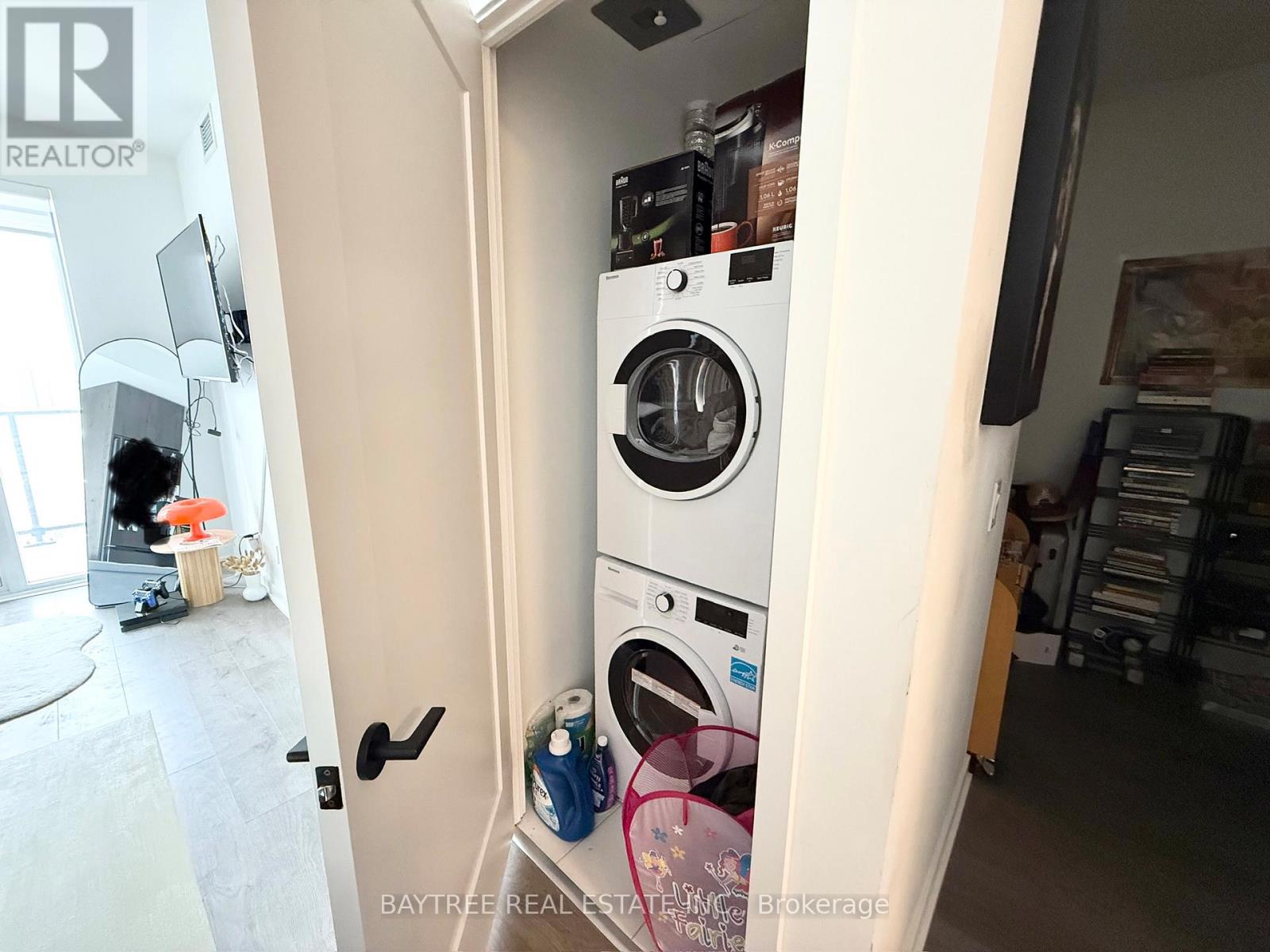 1910 - 5 Defries Street, Toronto, Ontario  M5A 3R4 - Photo 22 - C12789548