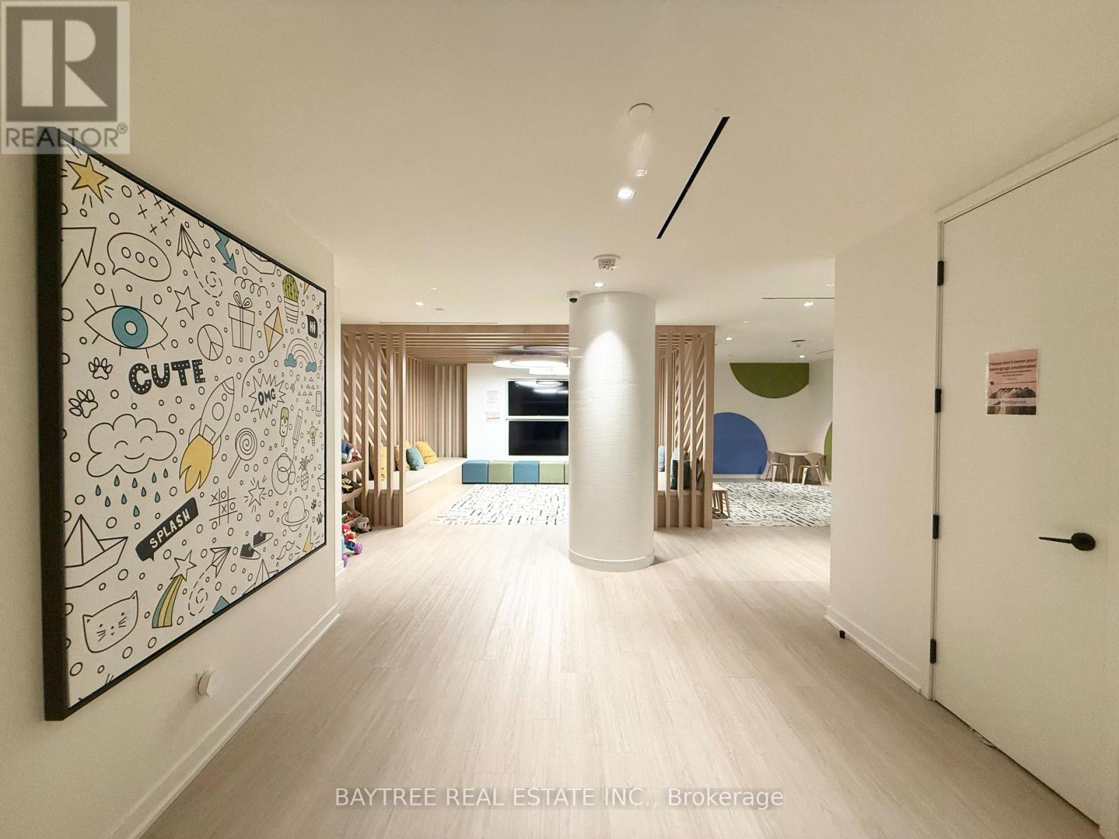 1910 - 5 Defries Street, Toronto, Ontario  M5A 3R4 - Photo 4 - C12789548