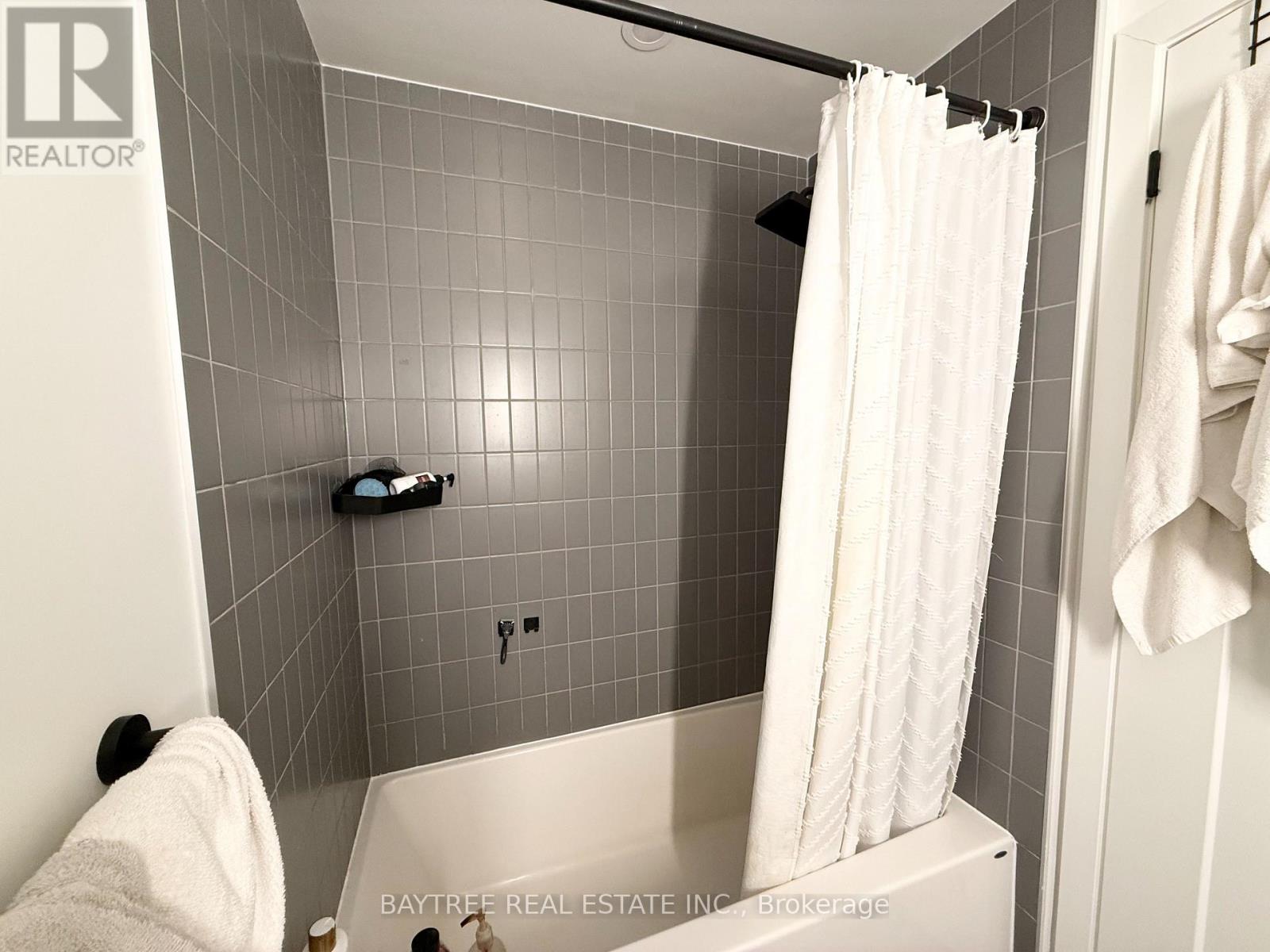 1910 - 5 Defries Street, Toronto, Ontario  M5A 3R4 - Photo 19 - C12789548