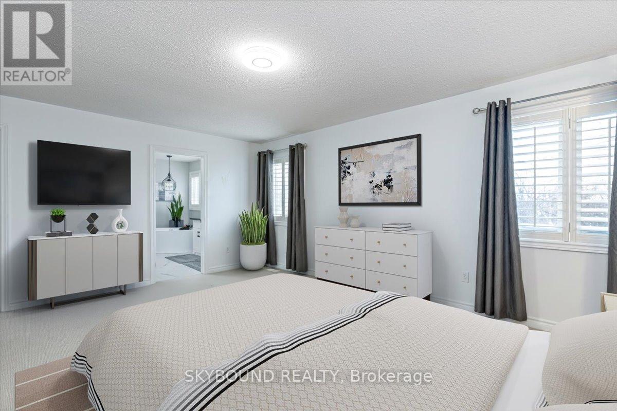 33 Lightheart Drive, Caledon, Ontario  L7C 1E3 - Photo 15 - W12740354