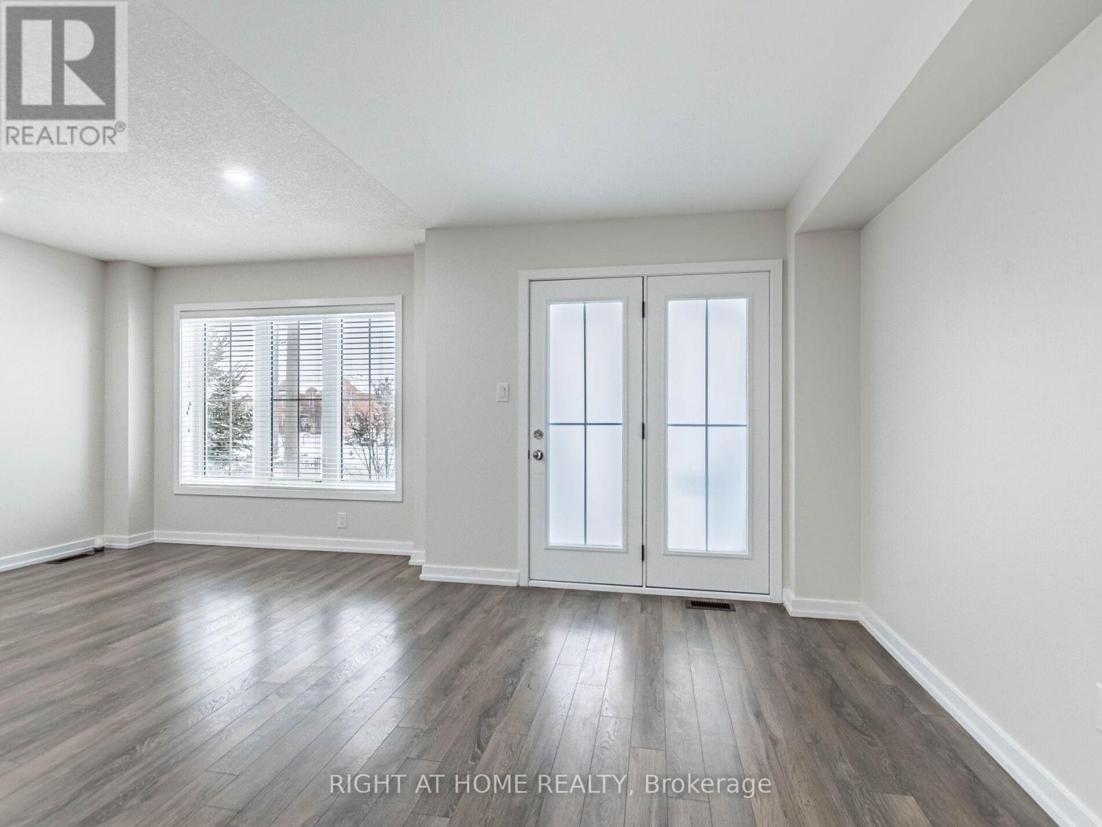 16 Edsel Road, Brampton, Ontario  L7A 4K6 - Photo 10 - W12802626