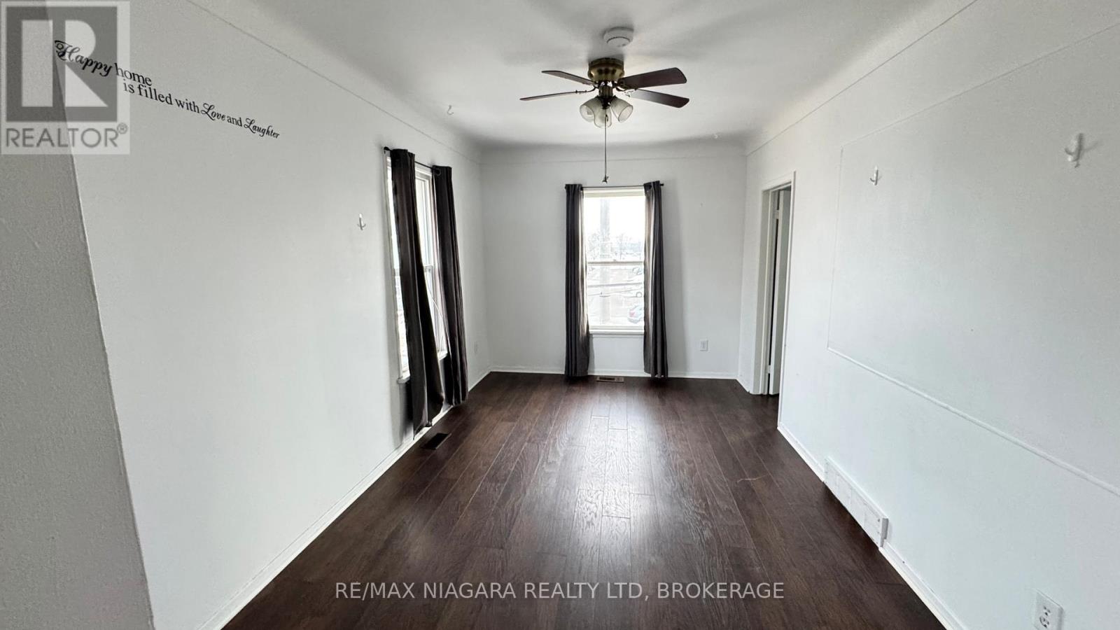 Upper - 256 East Main Street, Welland, Ontario  L3B 3W9 - Photo 5 - X12790188