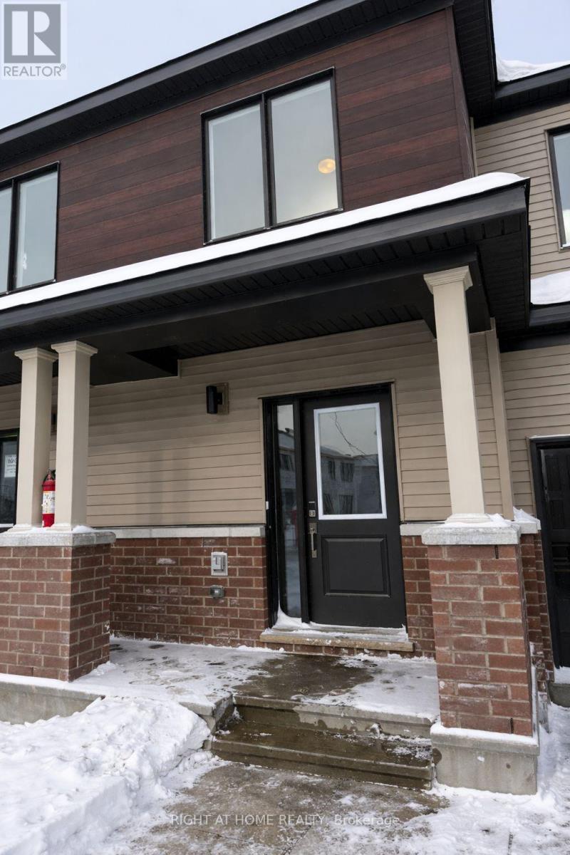 742 Tincture Place, Ottawa, Ontario  K2W 0N8 - Photo 4 - X12804538