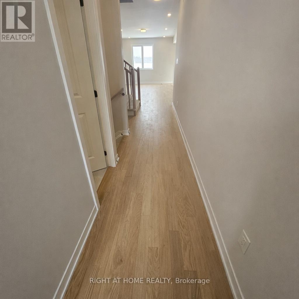 742 Tincture Place, Ottawa, Ontario  K2W 0N8 - Photo 5 - X12804538