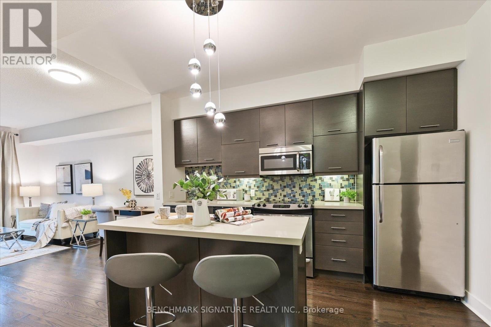 404 - 26 Norton Avenue, Toronto, Ontario M2N 0H6 - Photo 11 - C12804548