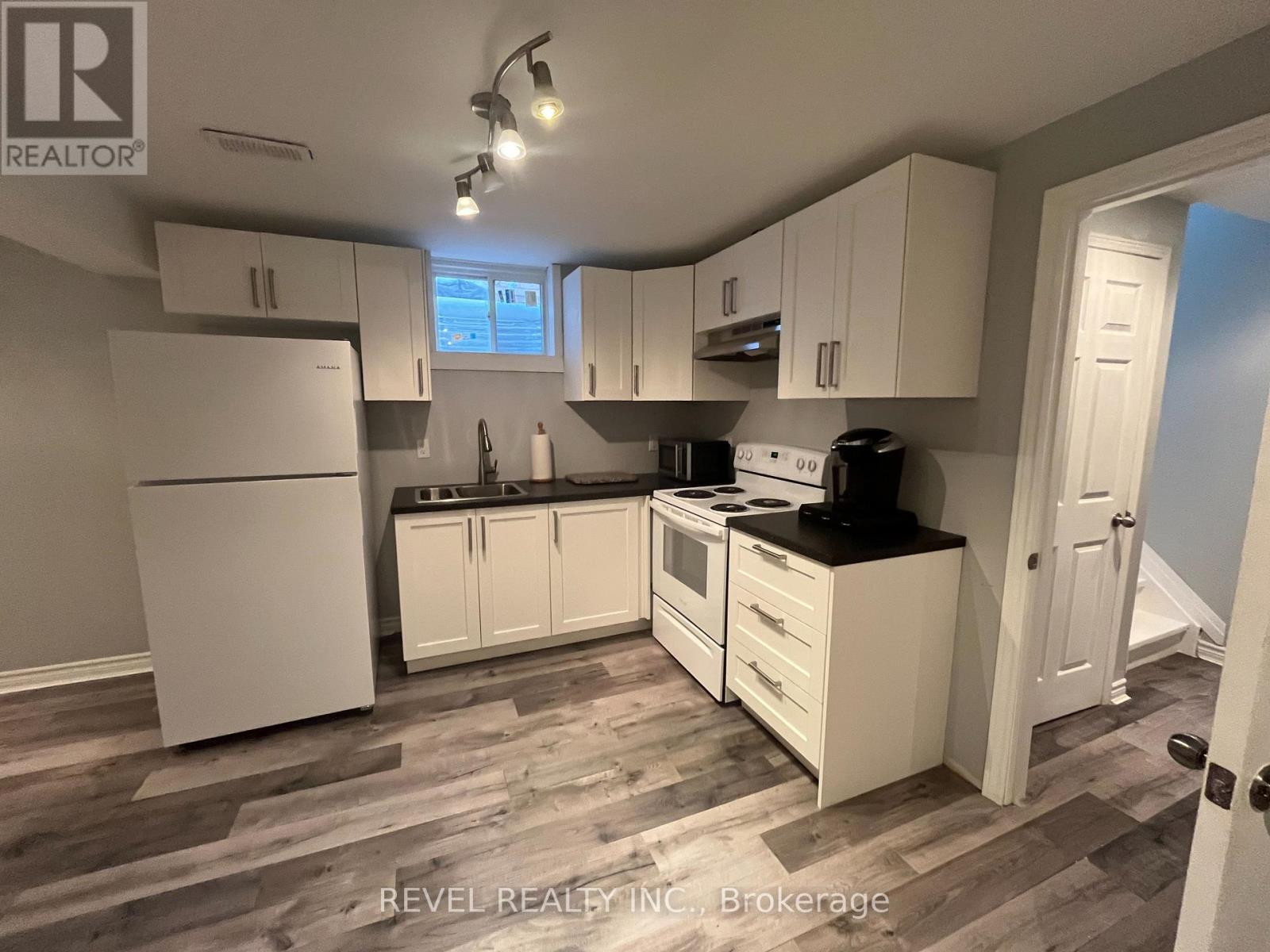 BASEMENT - 194 WILLOWBROOK DRIVE, Whitby, Ontario