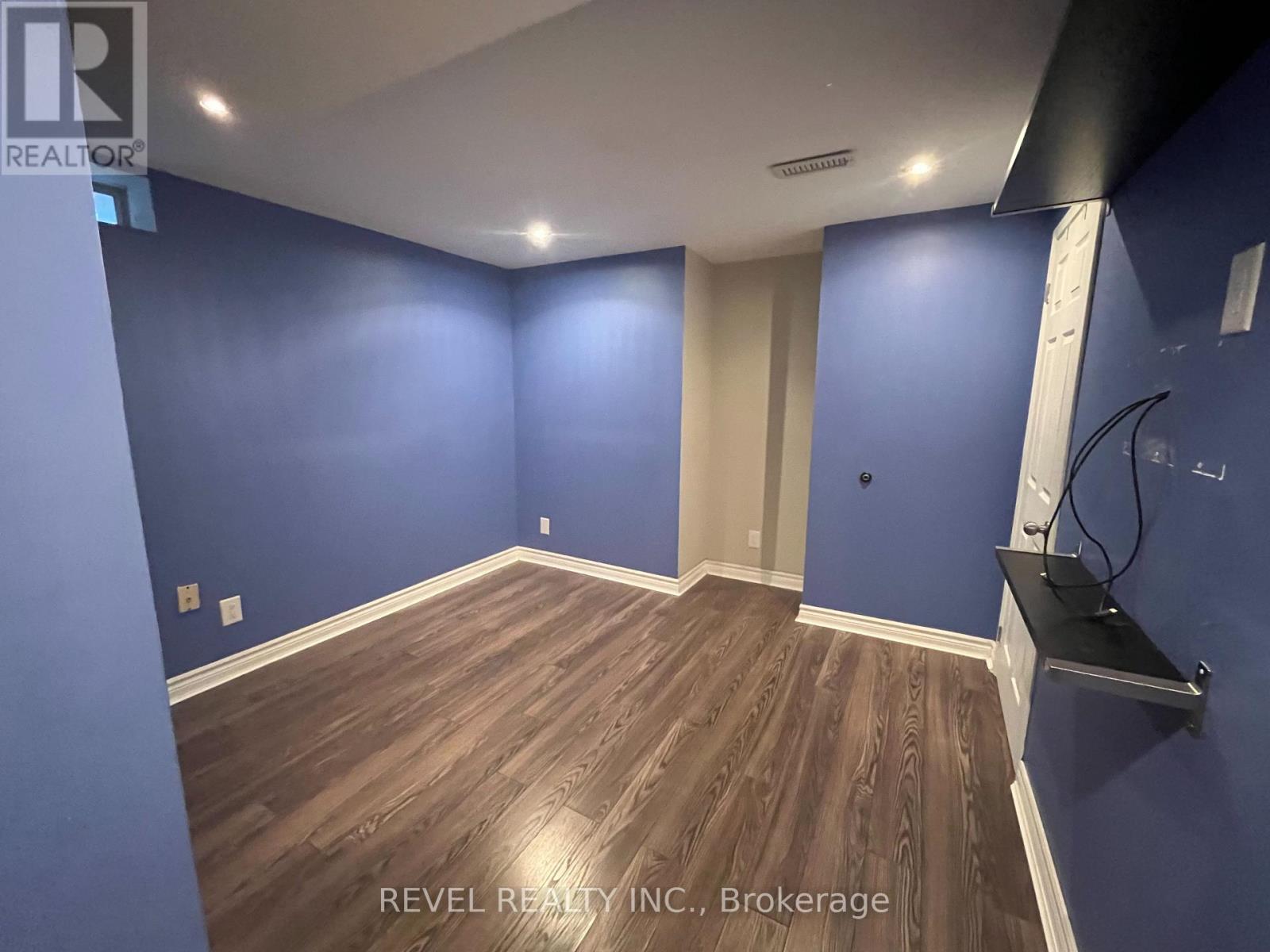 Basement - 194 Willowbrook Drive, Whitby, Ontario  L1R 3C3 - Photo 4 - E12804542