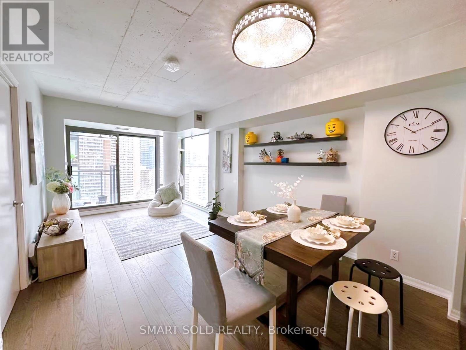 1608 - 22 Wellesley Street E, Toronto, Ontario  M4Y 1G3 - Photo 4 - C12796312