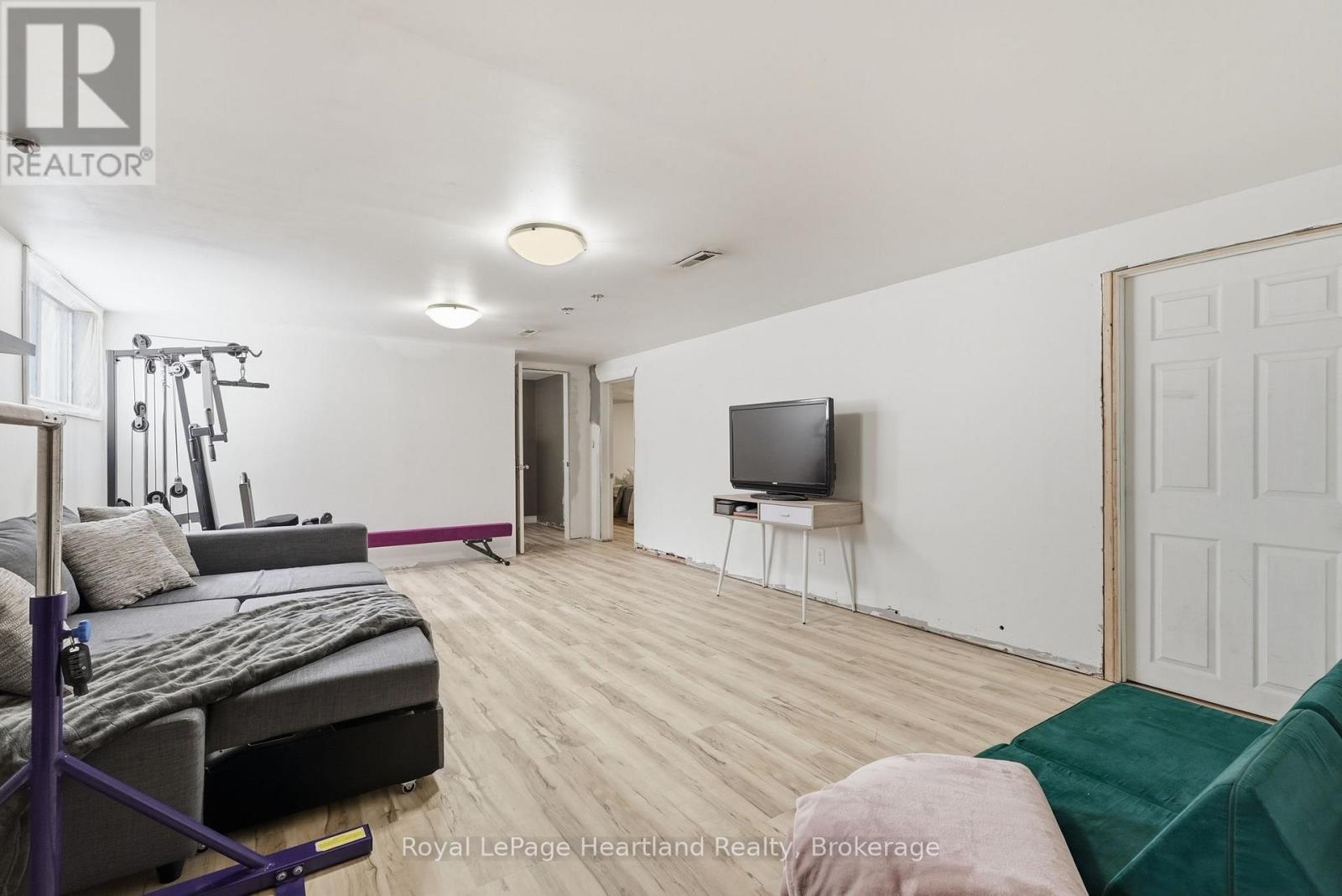 3106 Patrick Street, Howick, Ontario  N0G 1V0 - Photo 17 - X12804580