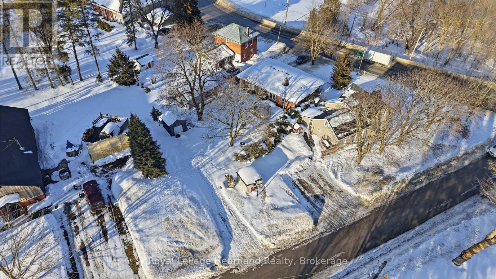 3106 Patrick Street, Howick, Ontario  N0G 1V0 - Photo 24 - X12804580