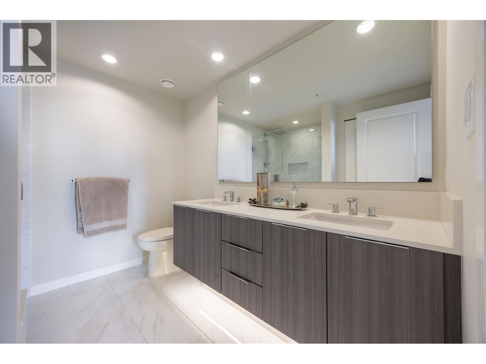 1204 3096 Windsor Gate, Coquitlam, British Columbia  V3B 0P4 - Photo 16 - R3091887