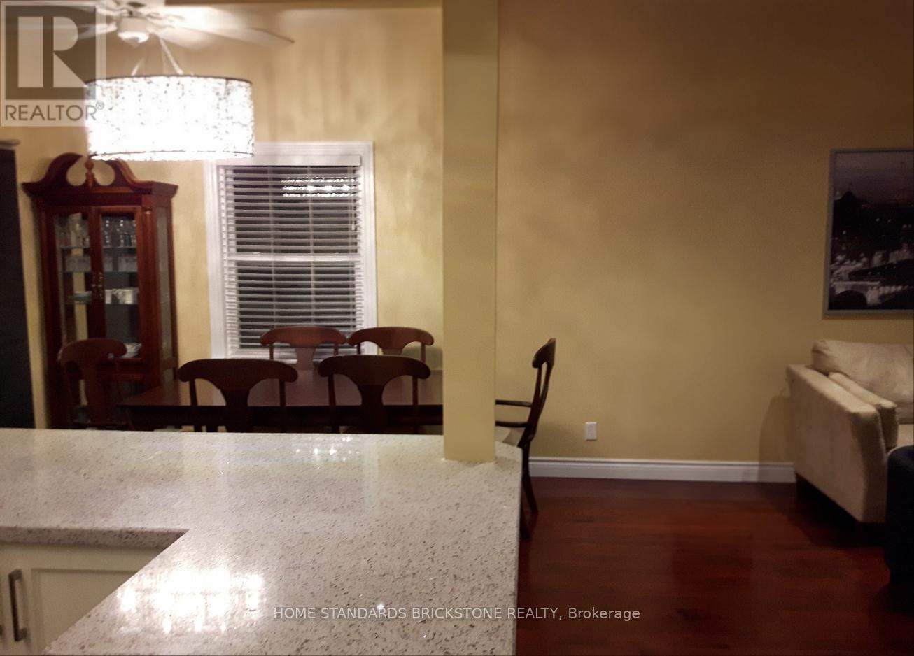 126 Brighton Avenue, Toronto, Ontario  M3H 4C8 - Photo 4 - C12804090