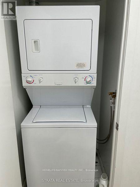 701 - 208 Queens Quay W, Toronto, Ontario  M5J 2Y5 - Photo 5 - C12804560