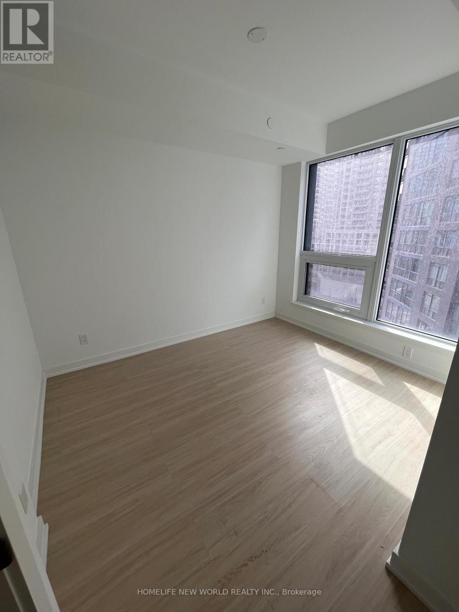 901 - 8 Wellesley Street W, Toronto, Ontario  M4Y 0J5 - Photo 3 - C12804568