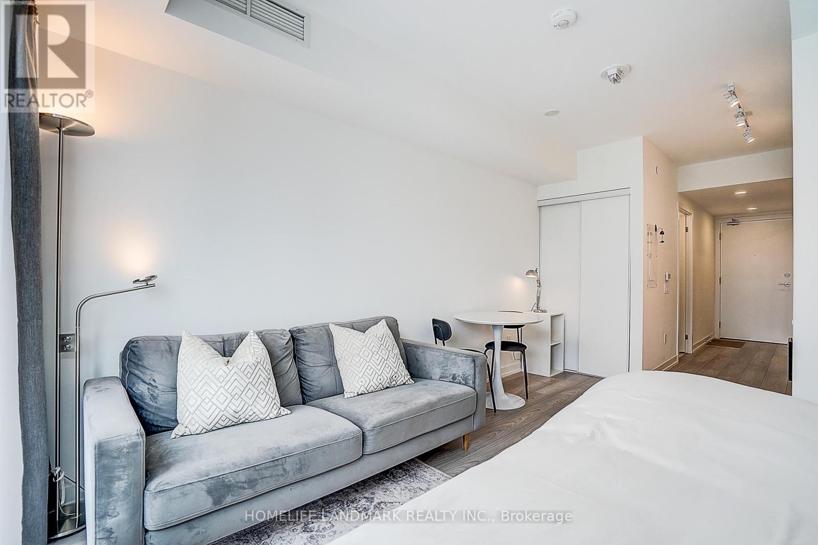 2810 - 82 Dalhousie Street, Toronto, Ontario  M5B 0C5 - Photo 24 - C12804570