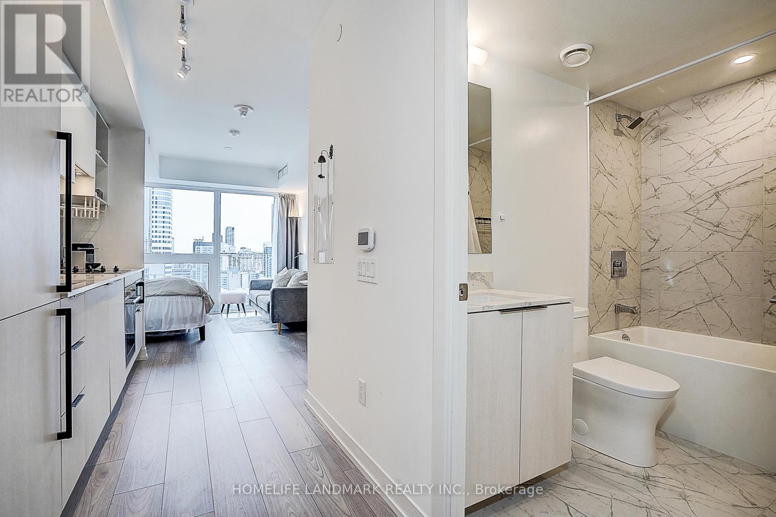 2810 - 82 Dalhousie Street, Toronto, Ontario  M5B 0C5 - Photo 9 - C12804570