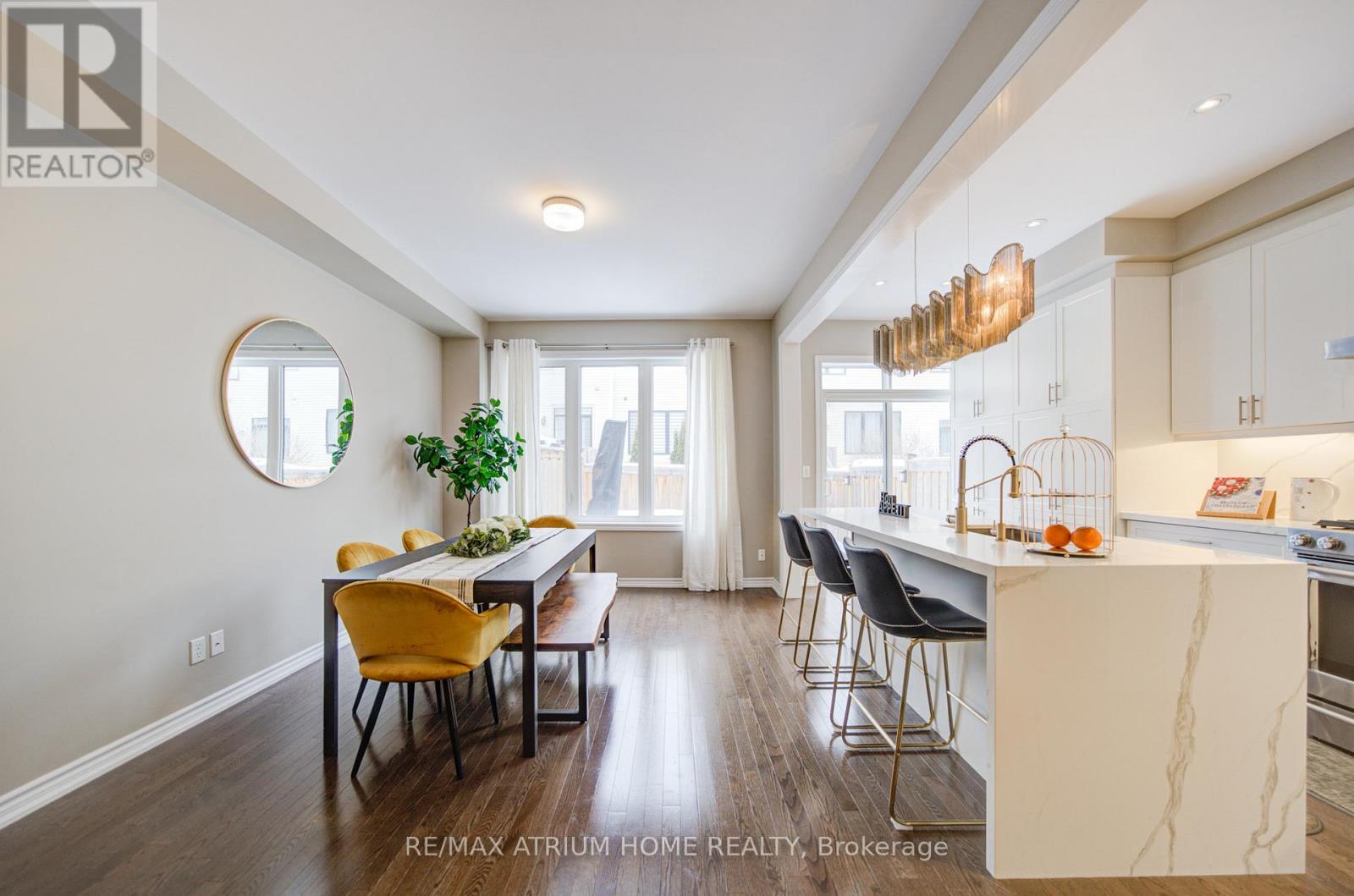 122 Chessington Avenue, East Gwillimbury, Ontario  L9N 0R6 - Photo 11 - N12804562