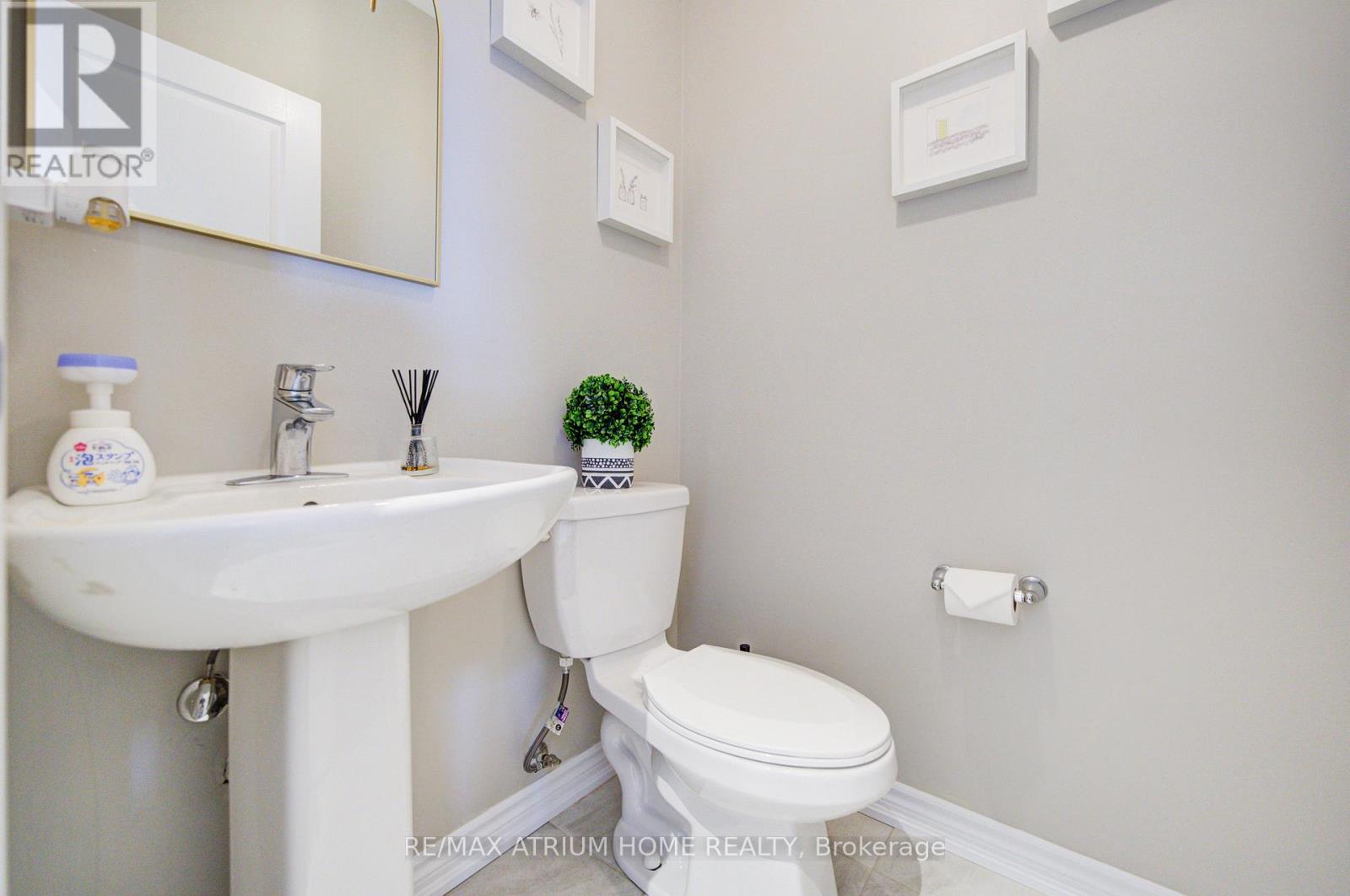 122 Chessington Avenue, East Gwillimbury, Ontario  L9N 0R6 - Photo 22 - N12804562