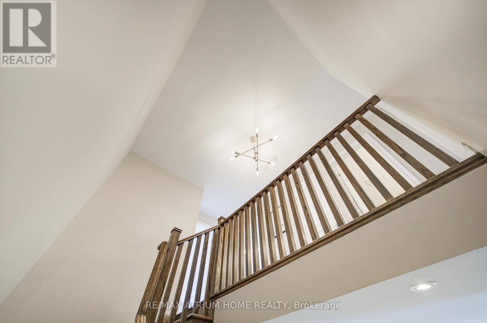 122 Chessington Avenue, East Gwillimbury, Ontario  L9N 0R6 - Photo 36 - N12804562