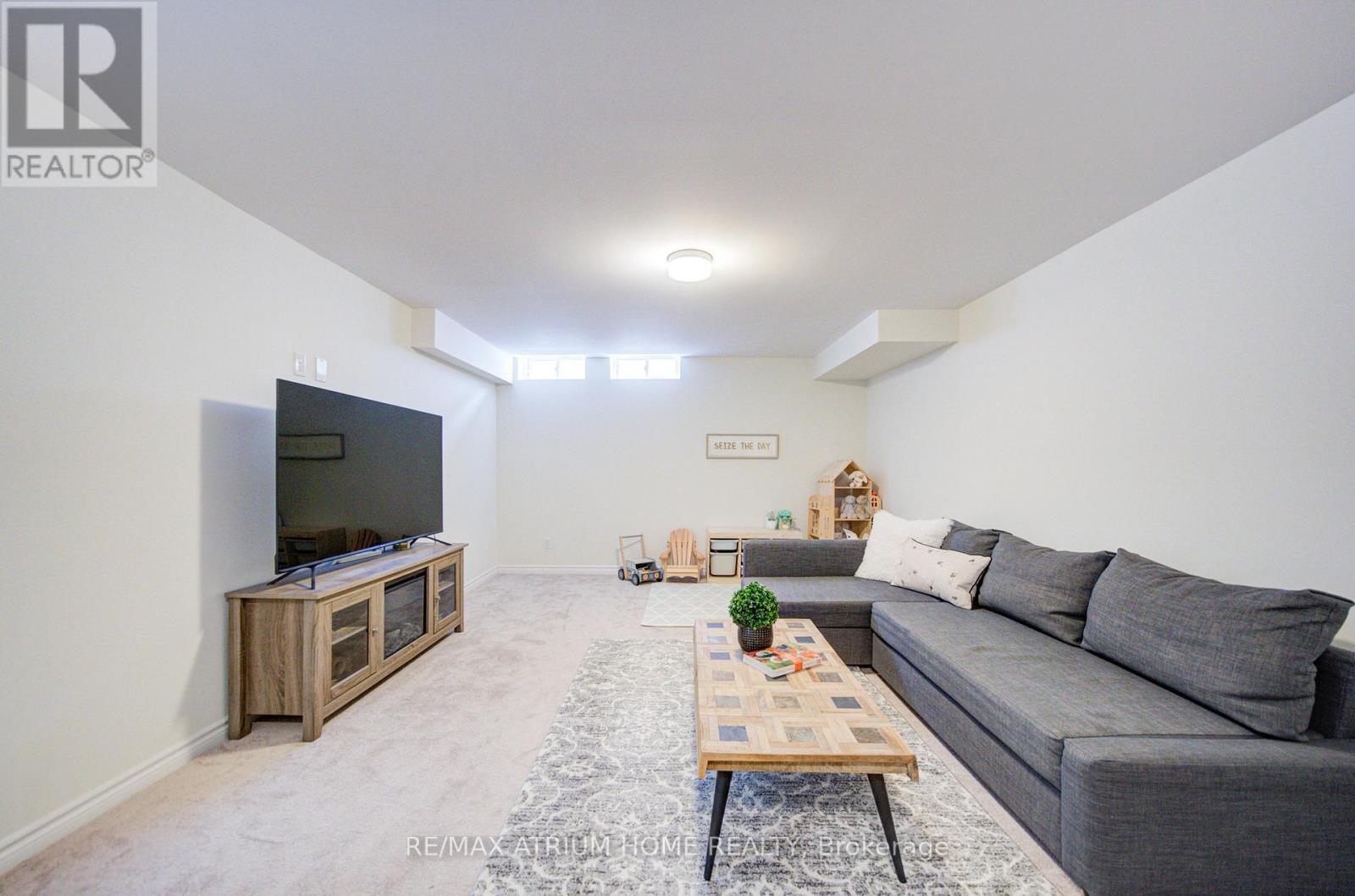 122 Chessington Avenue, East Gwillimbury, Ontario  L9N 0R6 - Photo 40 - N12804562