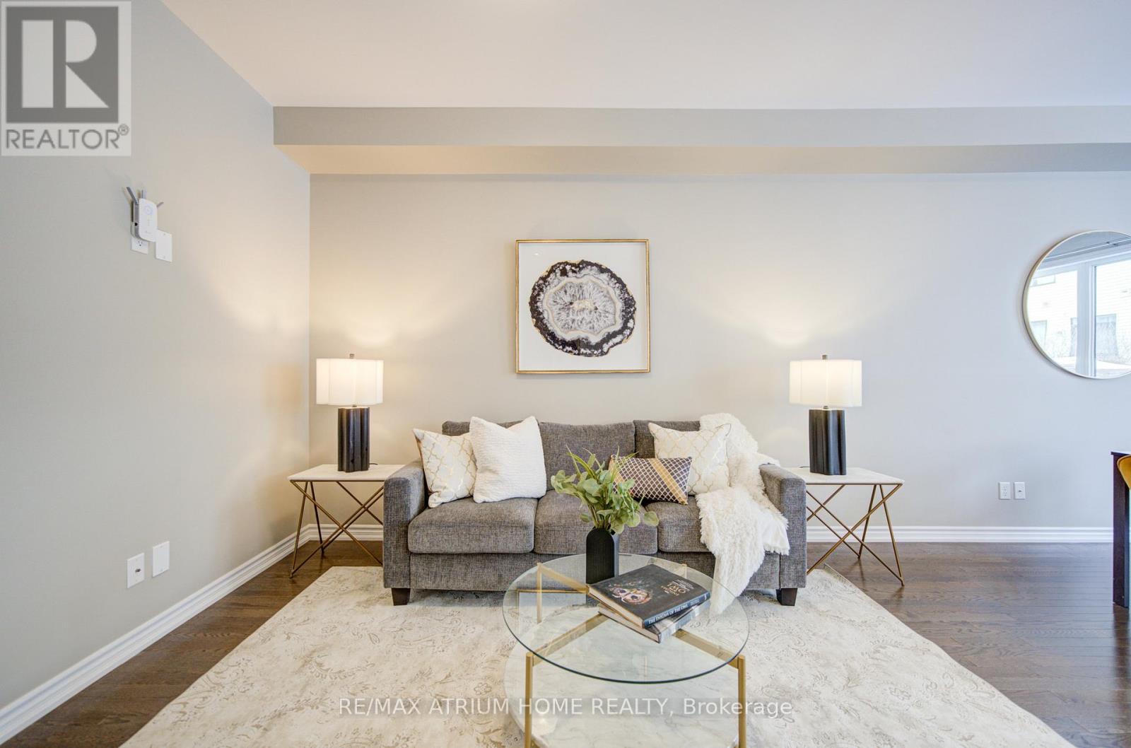 122 Chessington Avenue, East Gwillimbury, Ontario  L9N 0R6 - Photo 7 - N12804562