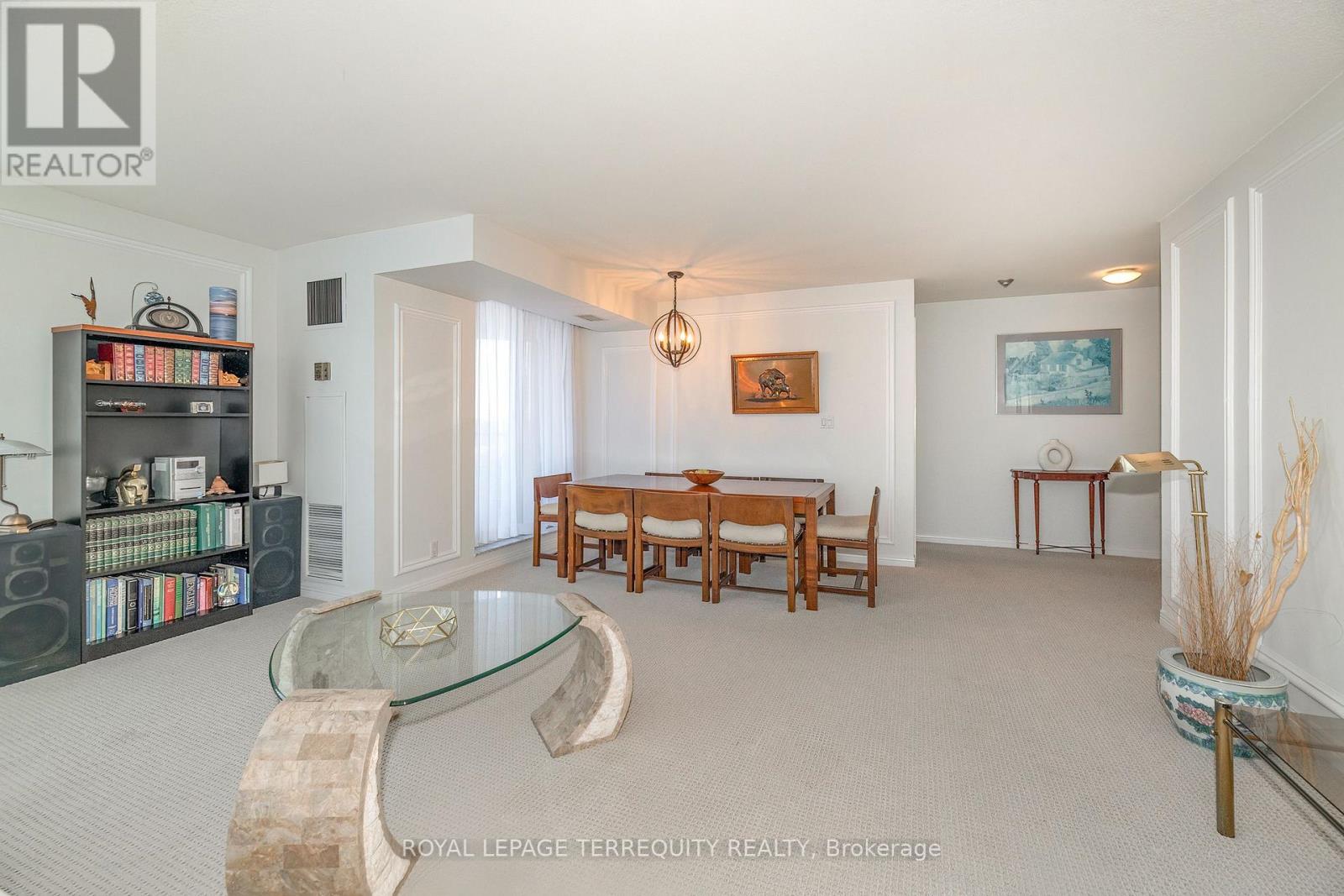 910 - 1 Aberfoyle Crescent, Toronto, Ontario  M8X 2X8 - Photo 10 - W12804554