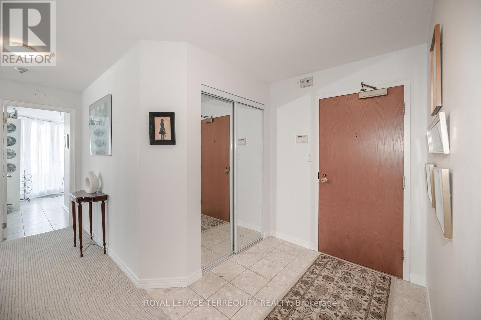 910 - 1 Aberfoyle Crescent, Toronto, Ontario  M8X 2X8 - Photo 12 - W12804554
