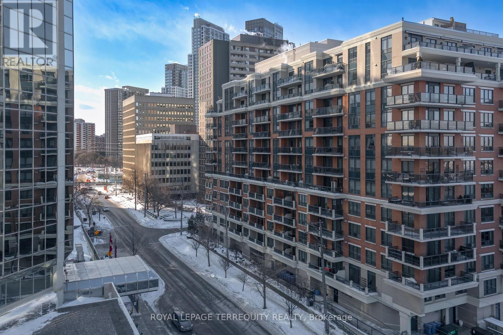 910 - 1 Aberfoyle Crescent, Toronto, Ontario  M8X 2X8 - Photo 36 - W12804554