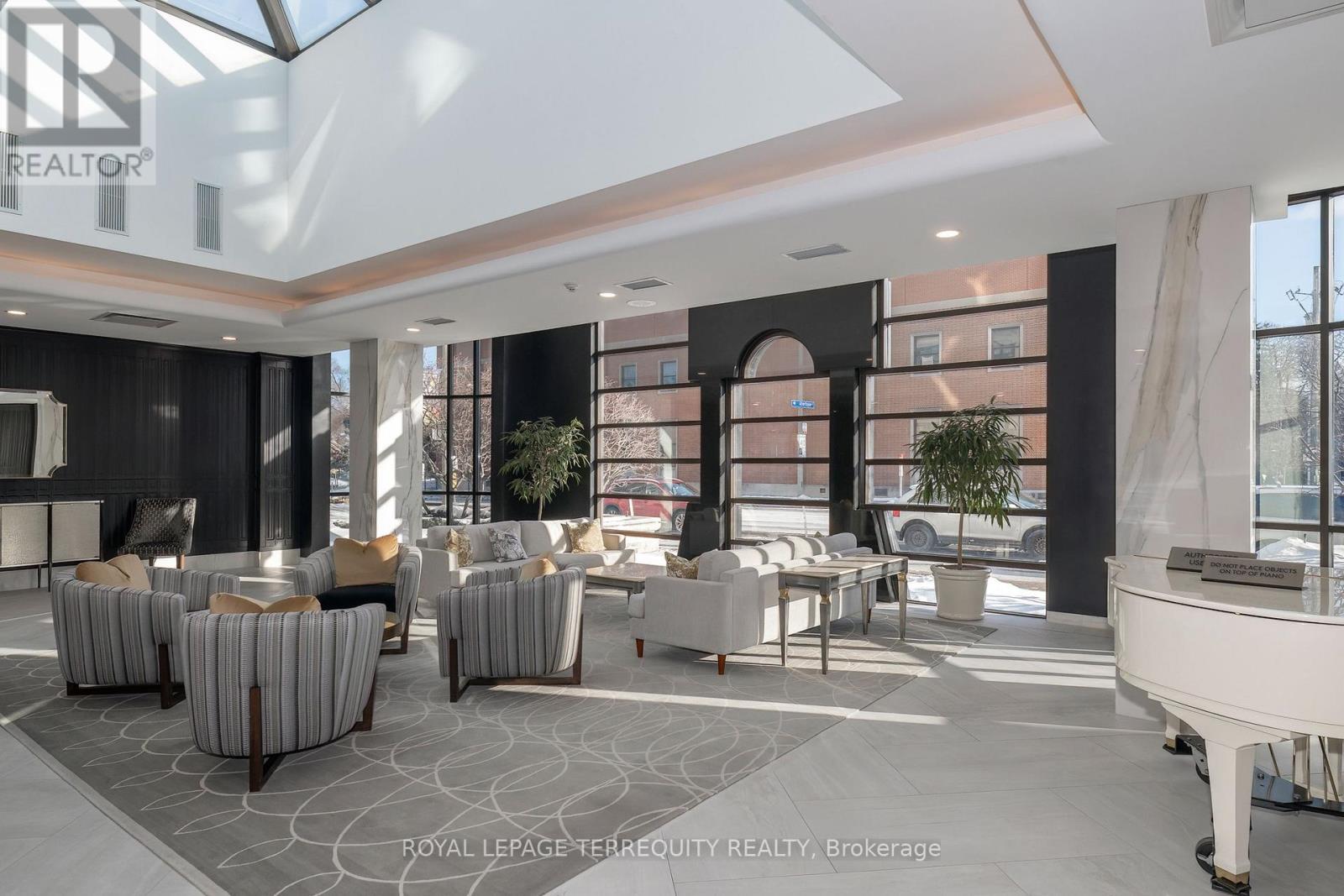 910 - 1 Aberfoyle Crescent, Toronto, Ontario  M8X 2X8 - Photo 39 - W12804554