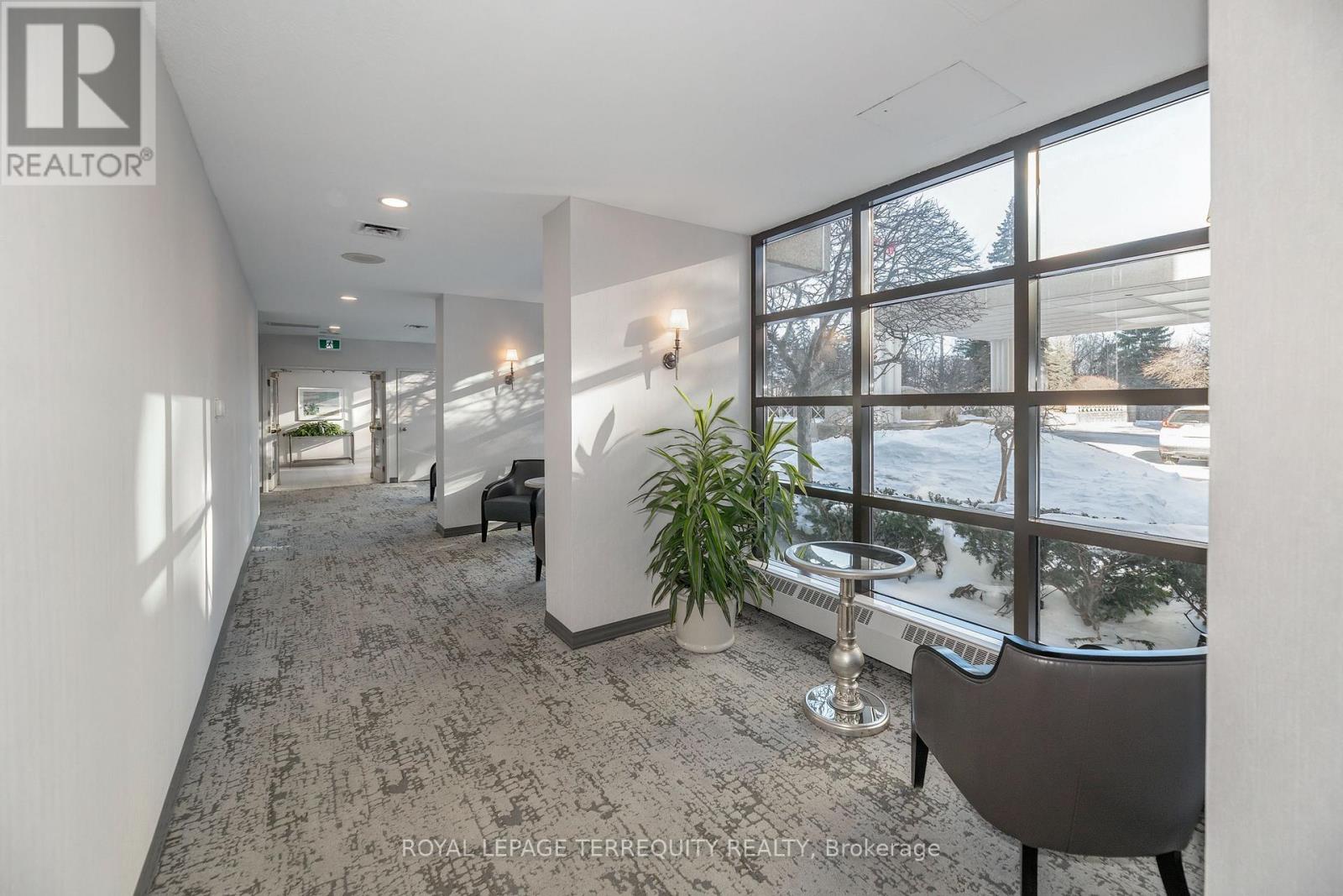910 - 1 Aberfoyle Crescent, Toronto, Ontario  M8X 2X8 - Photo 40 - W12804554