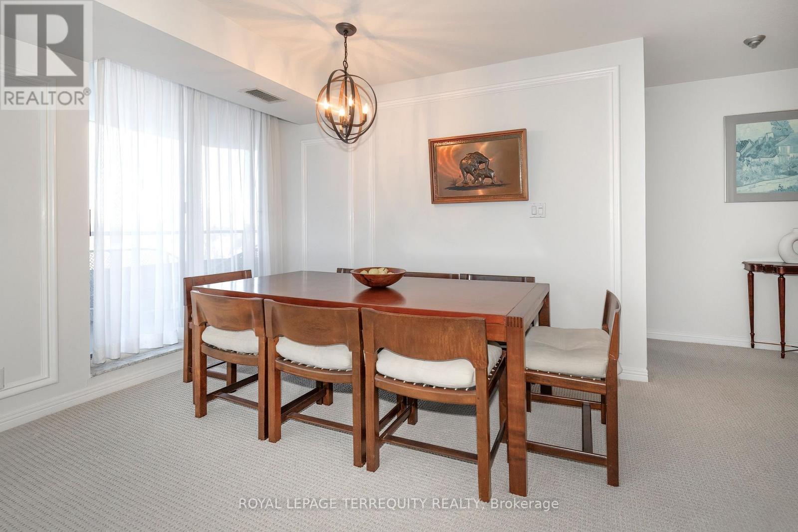 910 - 1 Aberfoyle Crescent, Toronto, Ontario  M8X 2X8 - Photo 8 - W12804554