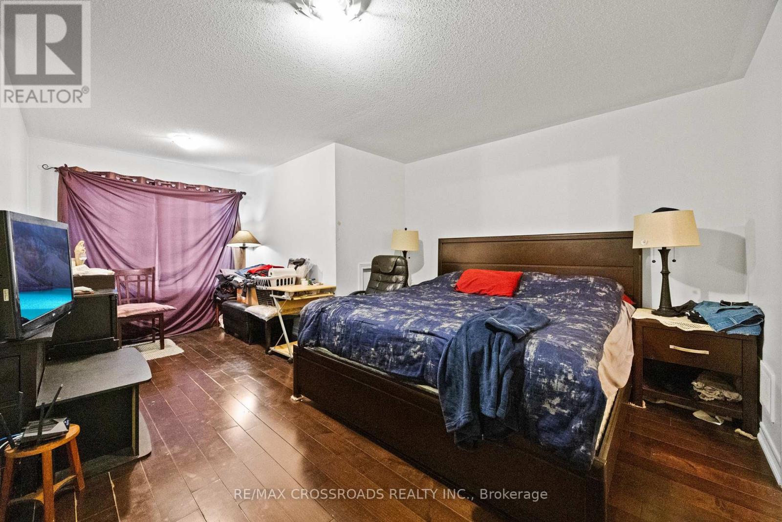 118 Mary Chapman Boulevard, Toronto, Ontario  M9M 0B3 - Photo 22 - W12804558