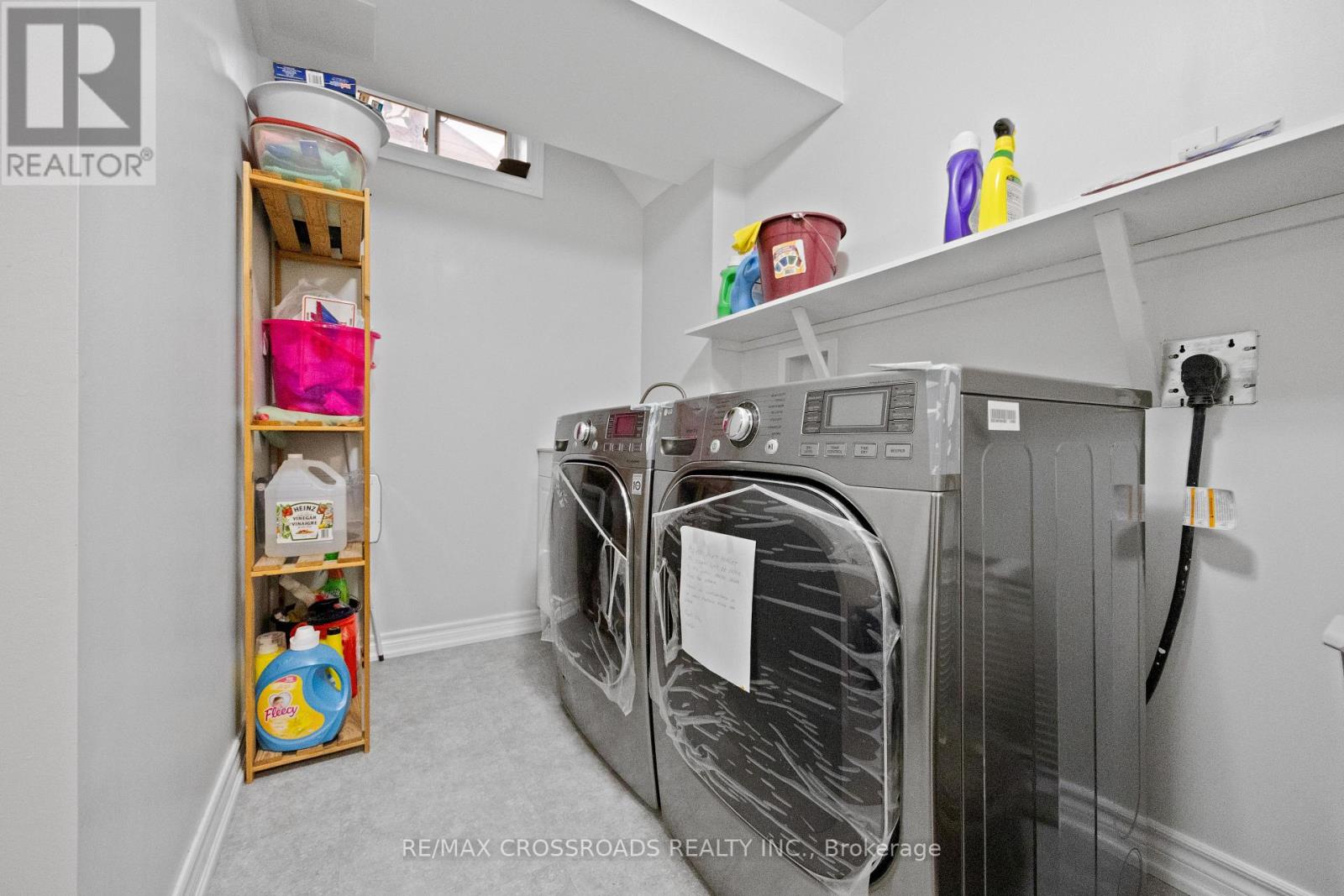 118 Mary Chapman Boulevard, Toronto, Ontario  M9M 0B3 - Photo 25 - W12804558