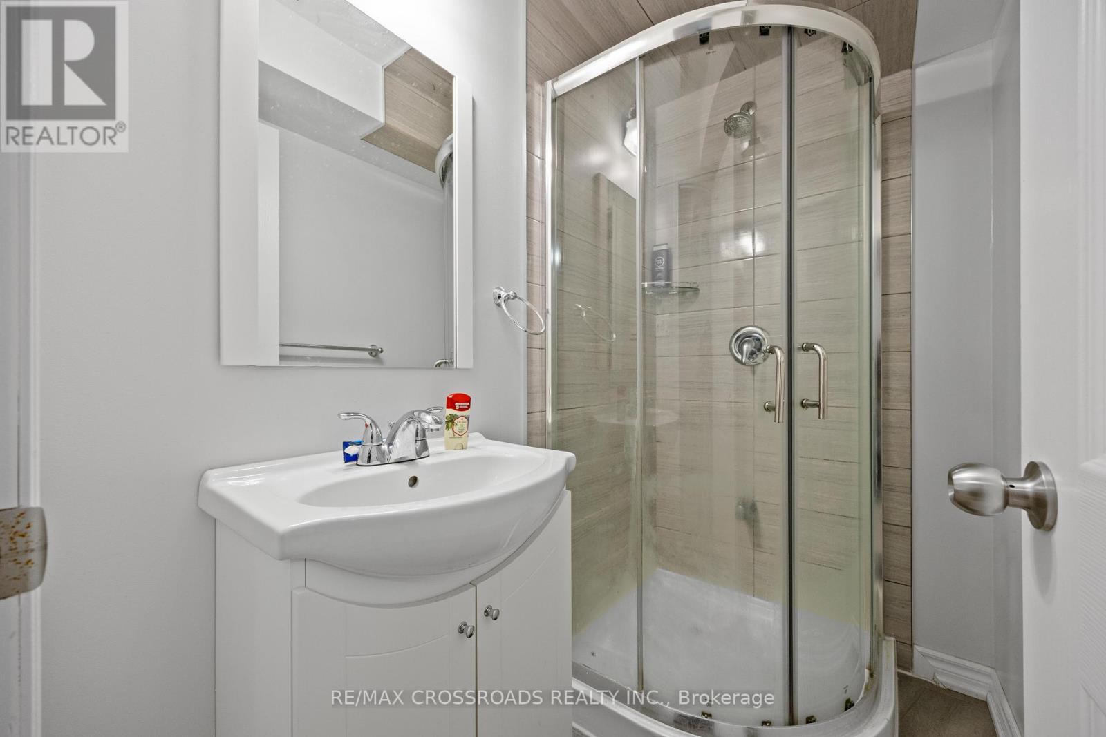 118 Mary Chapman Boulevard, Toronto, Ontario  M9M 0B3 - Photo 26 - W12804558