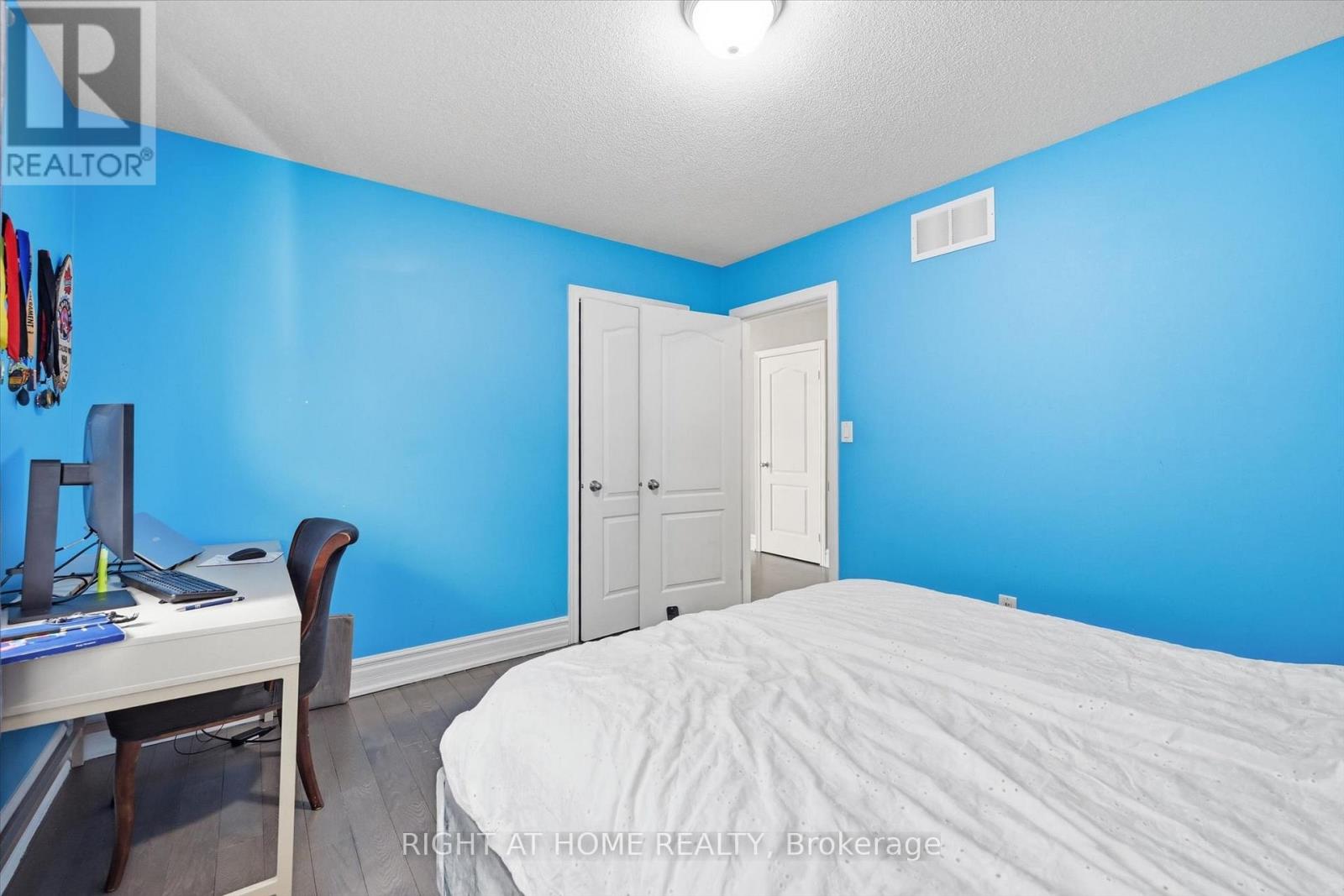 456 Valridge Drive, Hamilton, Ontario  L9G 0B2 - Photo 26 - X12804556