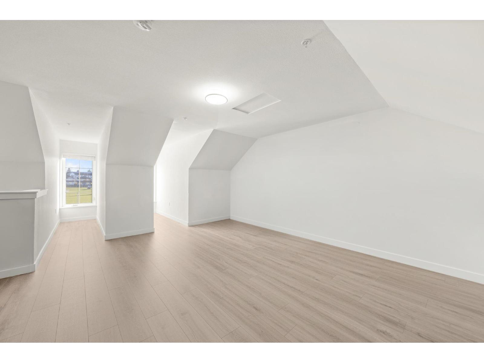 20171 83 Avenue, Langley, British Columbia  V2Y 4L1 - Photo 16 - R3090853