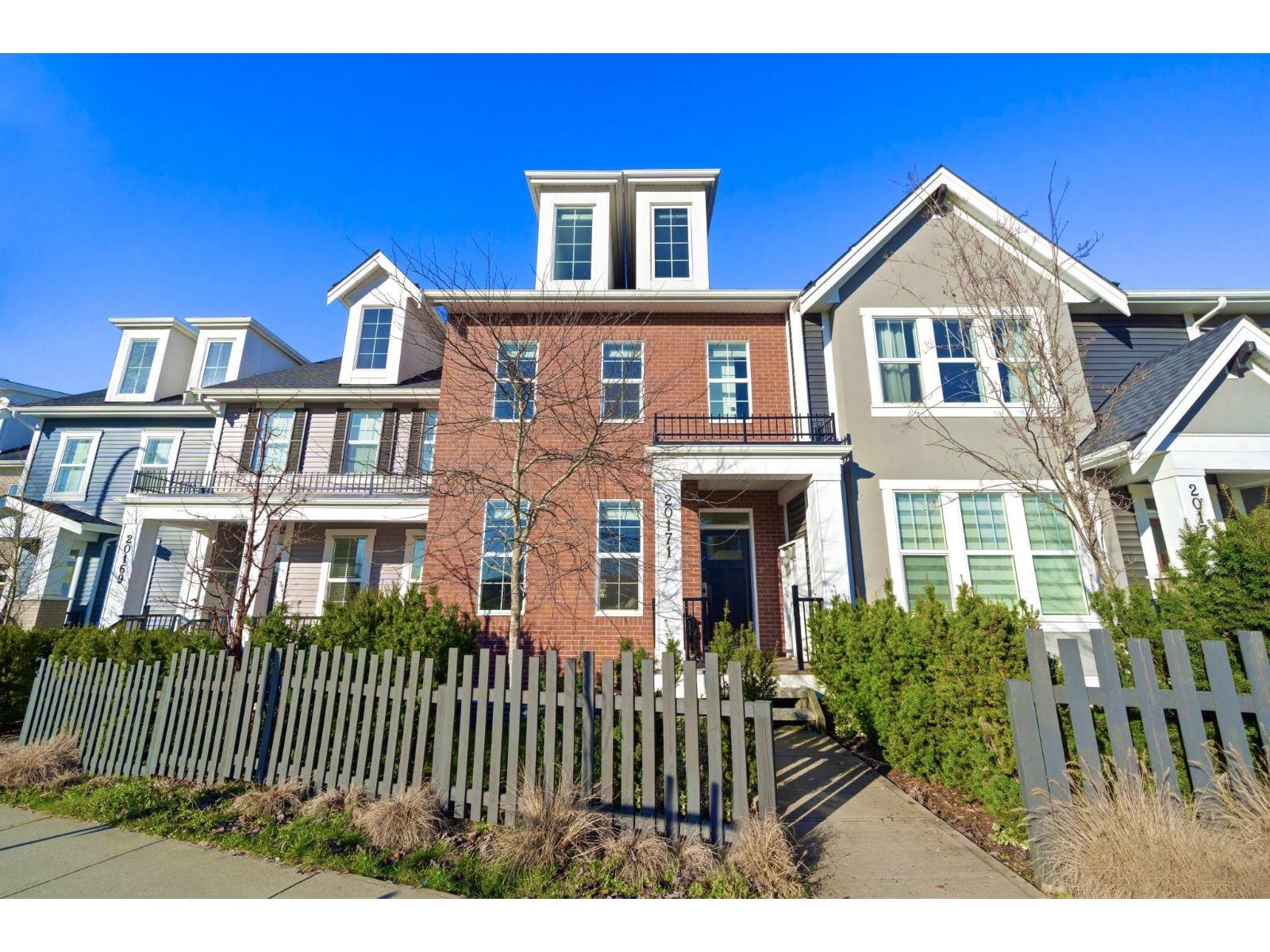 20171 83 AVENUE, Langley, British Columbia