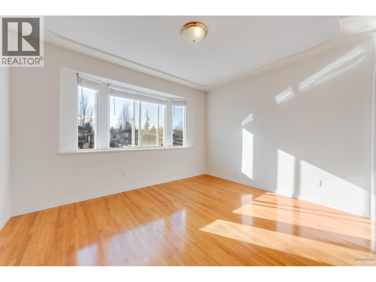 3056 Adanac Street, Vancouver, British Columbia  V5K 2N7 - Photo 16 - R3090436