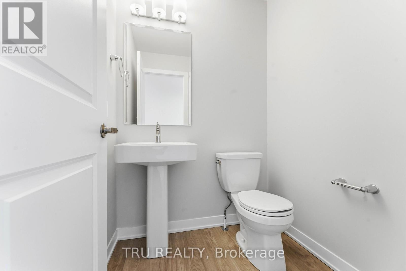 706 Expansion Road, Ottawa, Ontario  K2J 7G4 - Photo 39 - X12804602