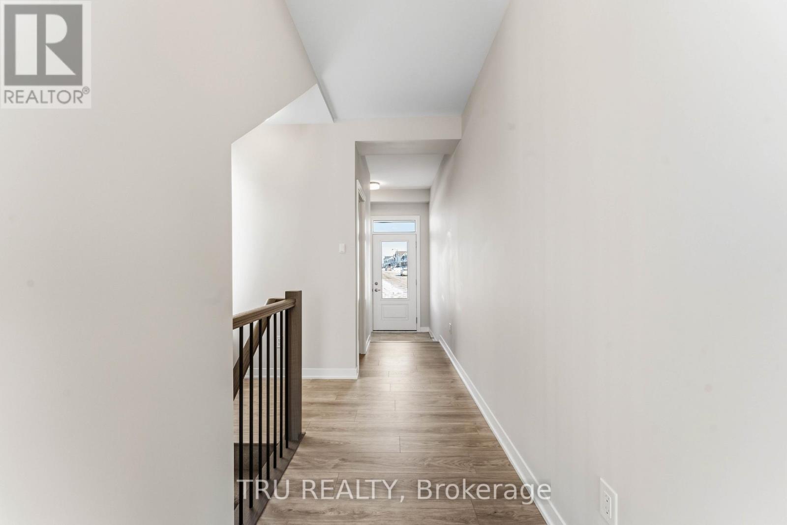 706 Expansion Road, Ottawa, Ontario  K2J 7G4 - Photo 4 - X12804602