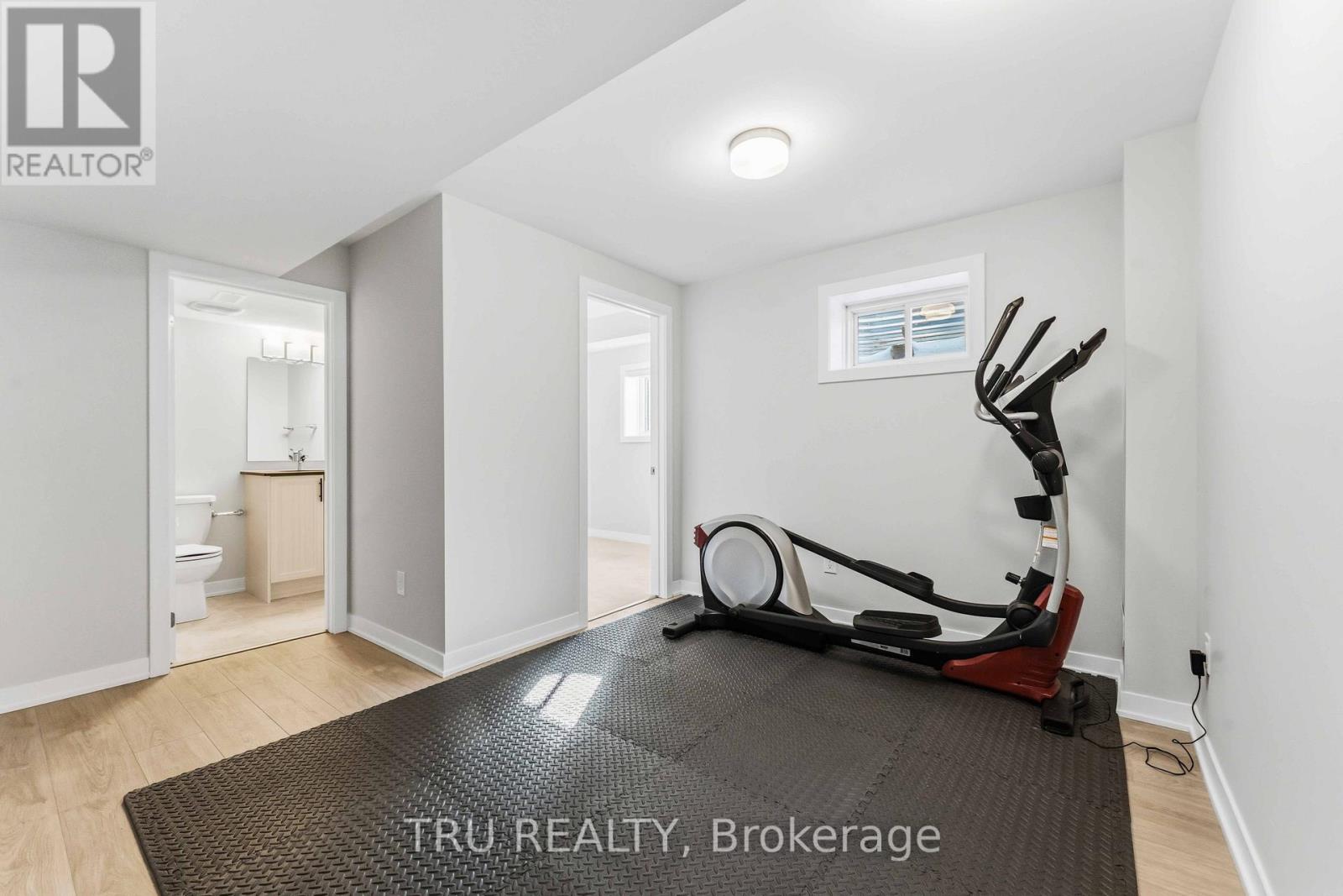 706 Expansion Road, Ottawa, Ontario  K2J 7G4 - Photo 40 - X12804602