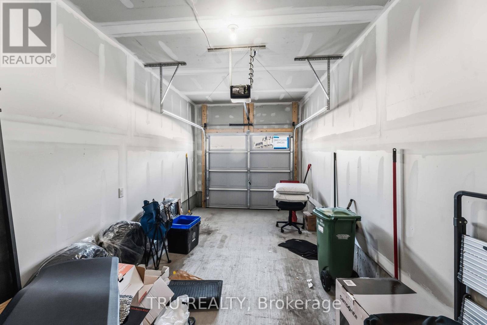 706 Expansion Road, Ottawa, Ontario  K2J 7G4 - Photo 48 - X12804602