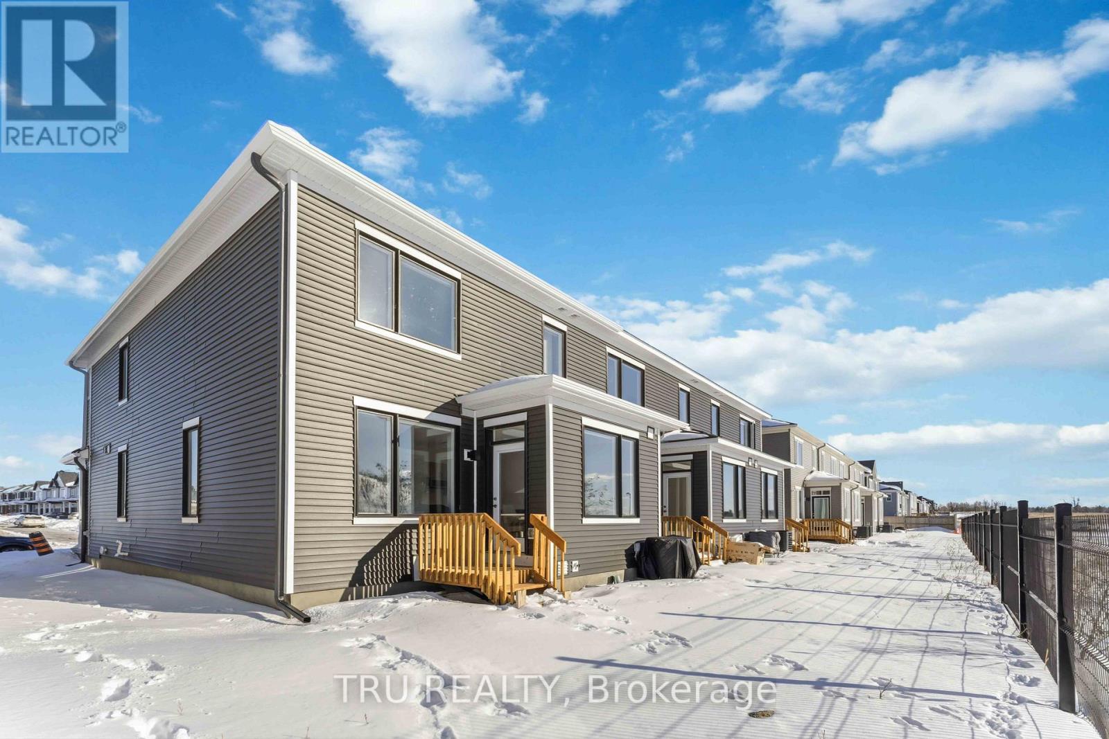 706 Expansion Road, Ottawa, Ontario  K2J 7G4 - Photo 49 - X12804602