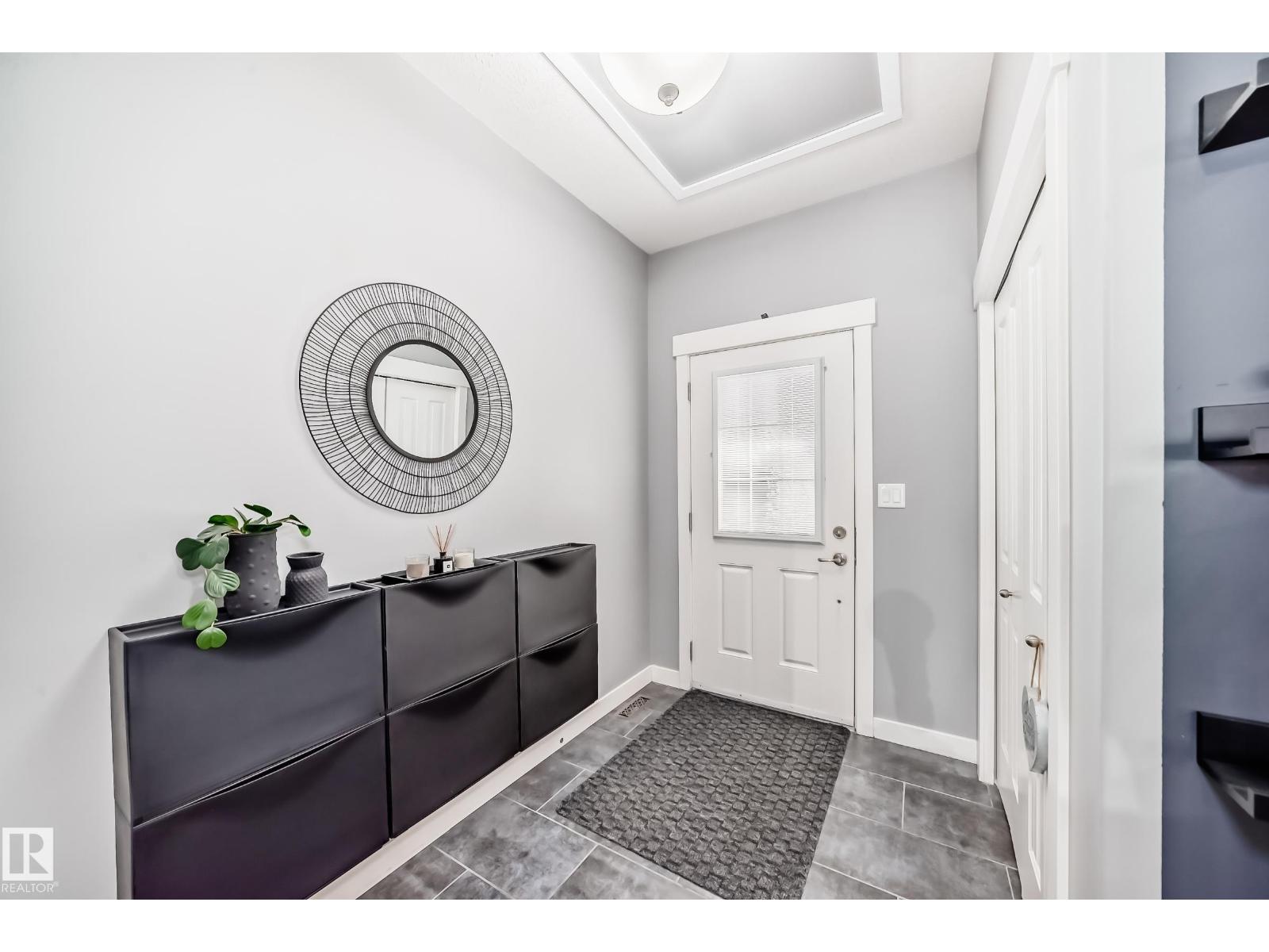 1170 Hays Dr Nw, Edmonton, Alberta  T6M 0M2 - Photo 3 - E4474251