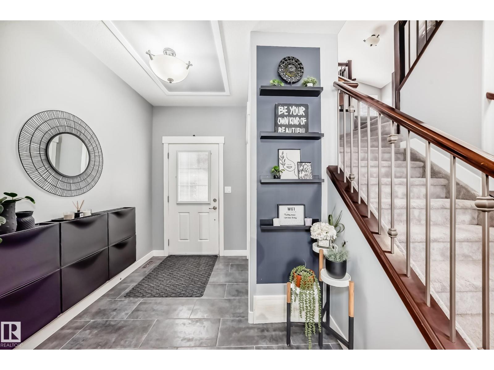 1170 Hays Dr Nw, Edmonton, Alberta  T6M 0M2 - Photo 4 - E4474251