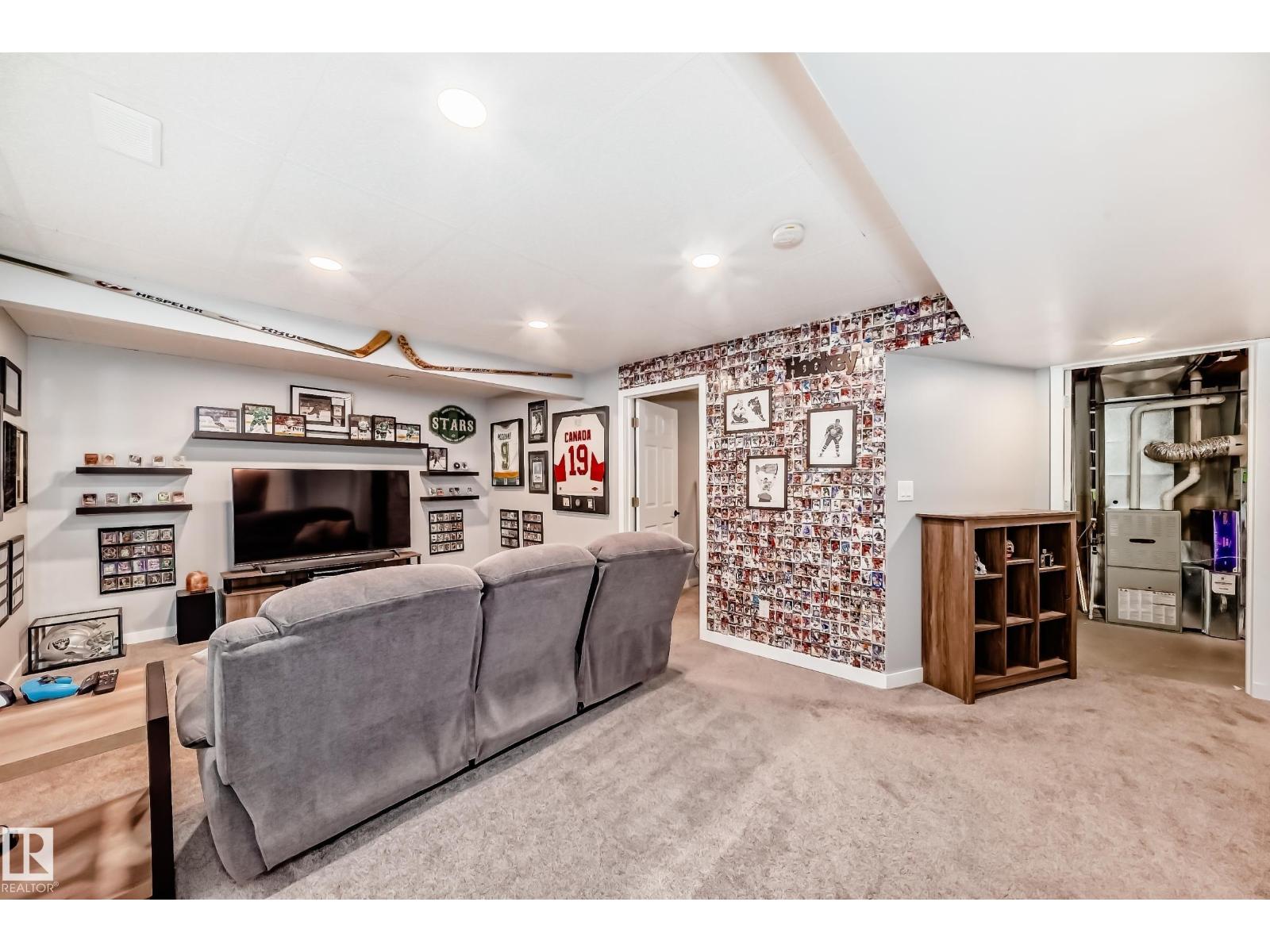 1170 Hays Dr Nw, Edmonton, Alberta  T6M 0M2 - Photo 42 - E4474251