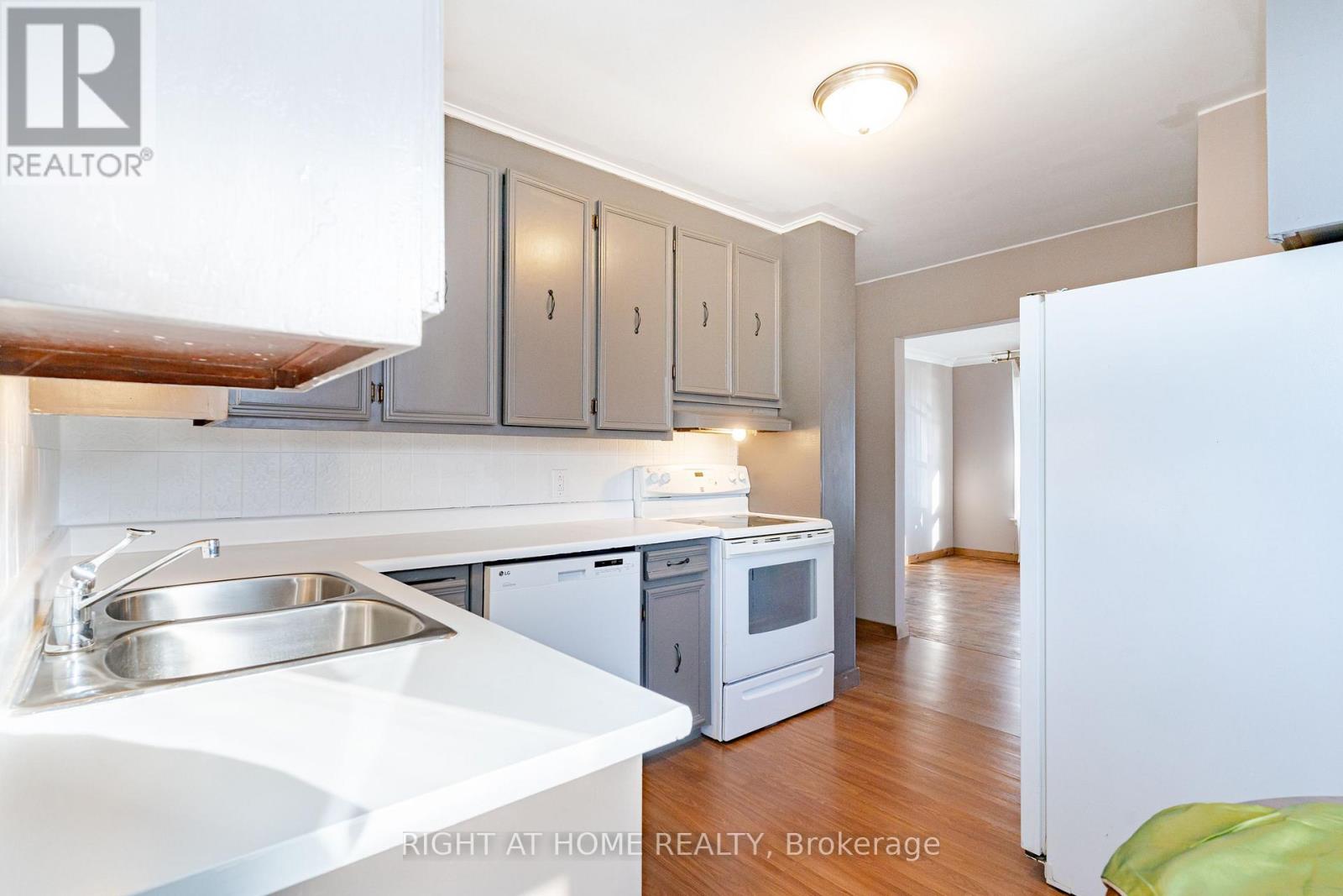 18200 Leslie St. Street, East Gwillimbury, Ontario  L9N 0M5 - Photo 16 - N12804616